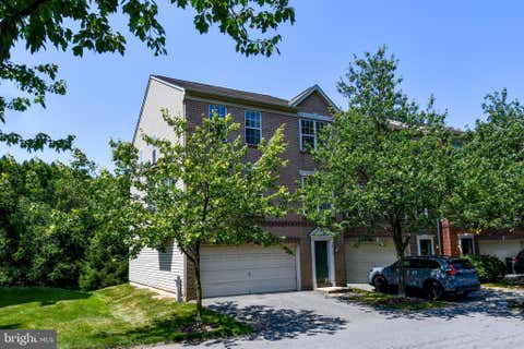 Townhouse For Rent - 8772 Lincoln Street<br/> Howard County, SAVAGE, MD 20763