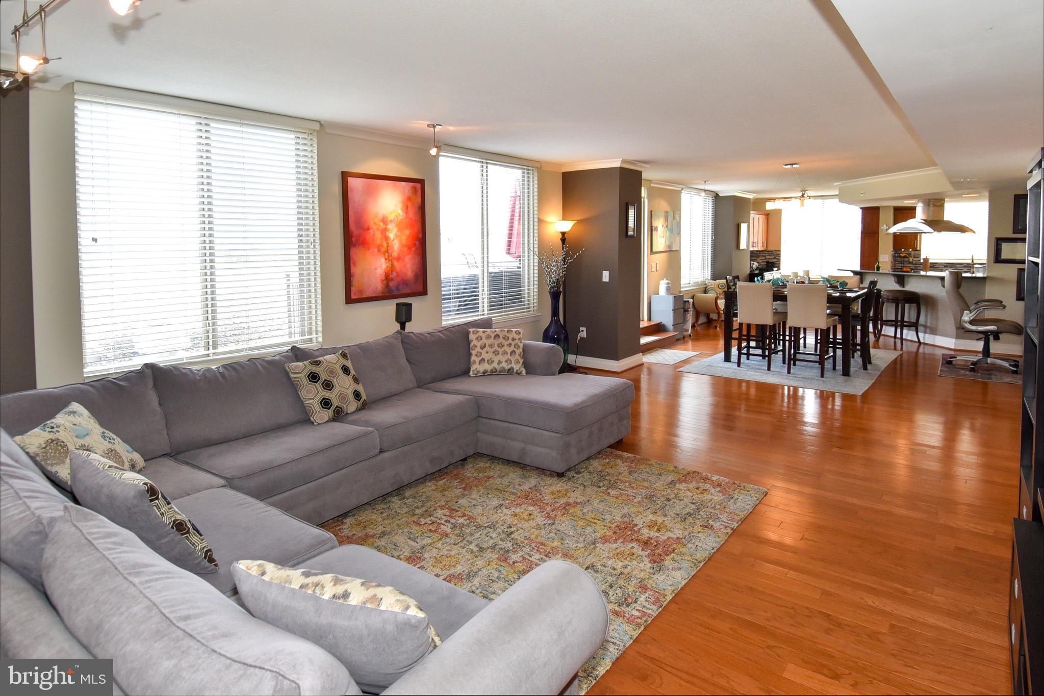 STATION SQUARE - Residential