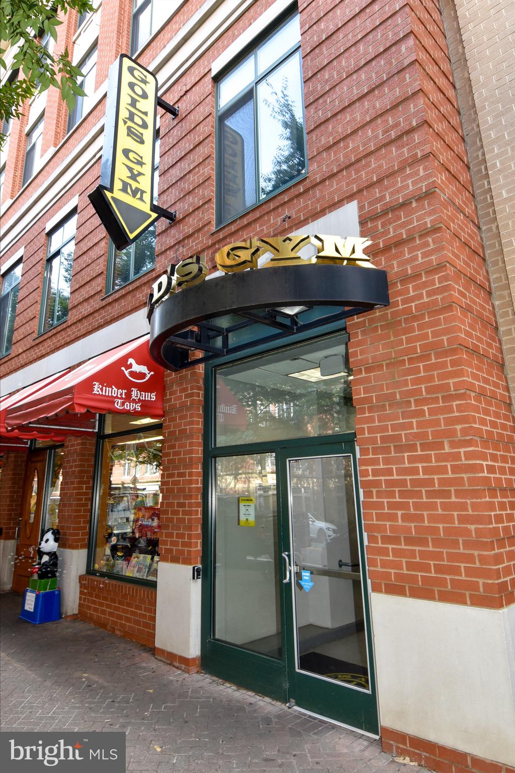 STATION SQUARE - Residential