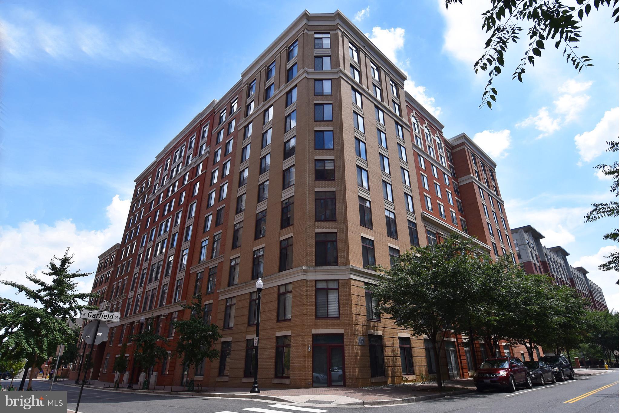 STATION SQUARE - Residential