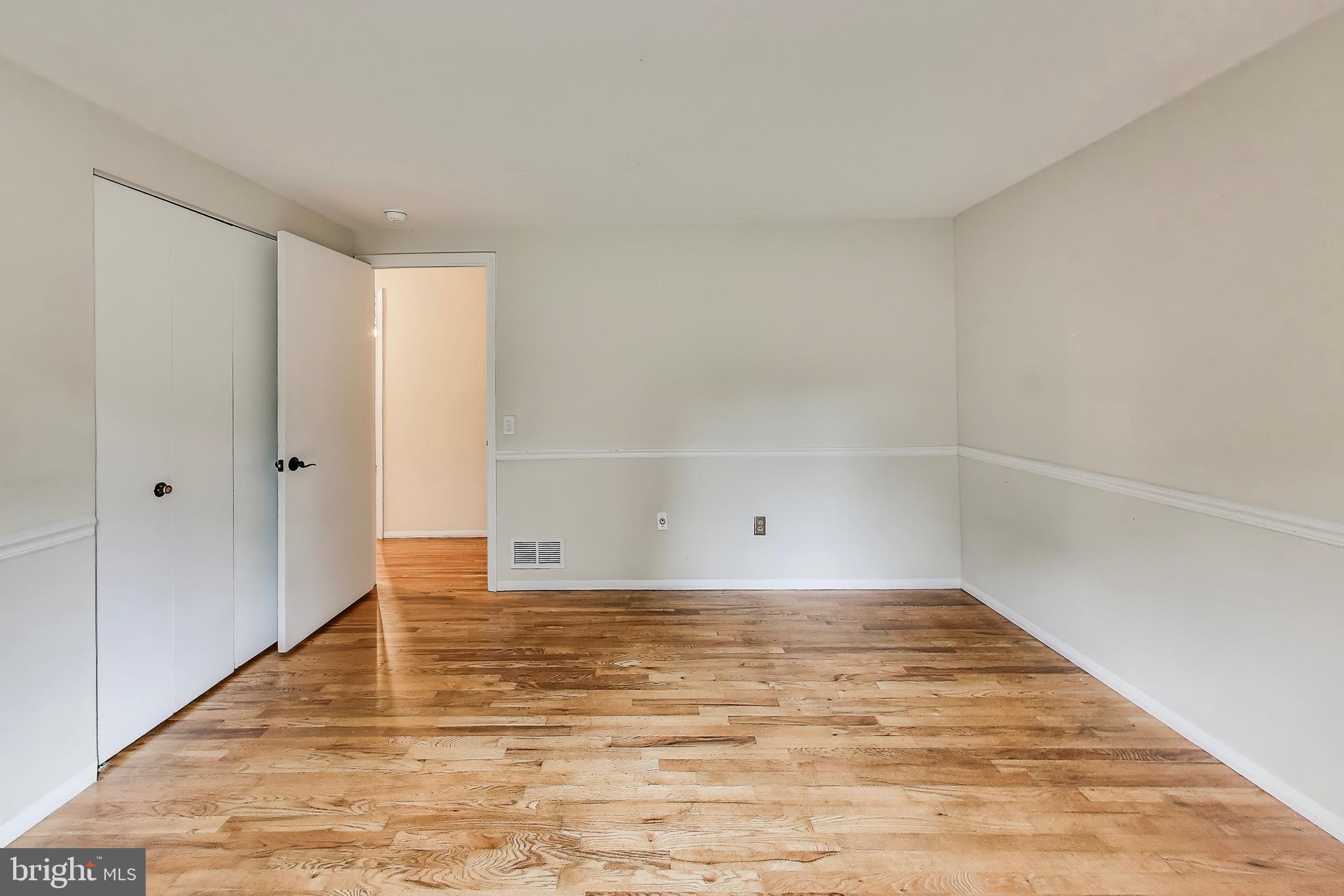 FOX HILLS OF POTOMAC - Residential Lease