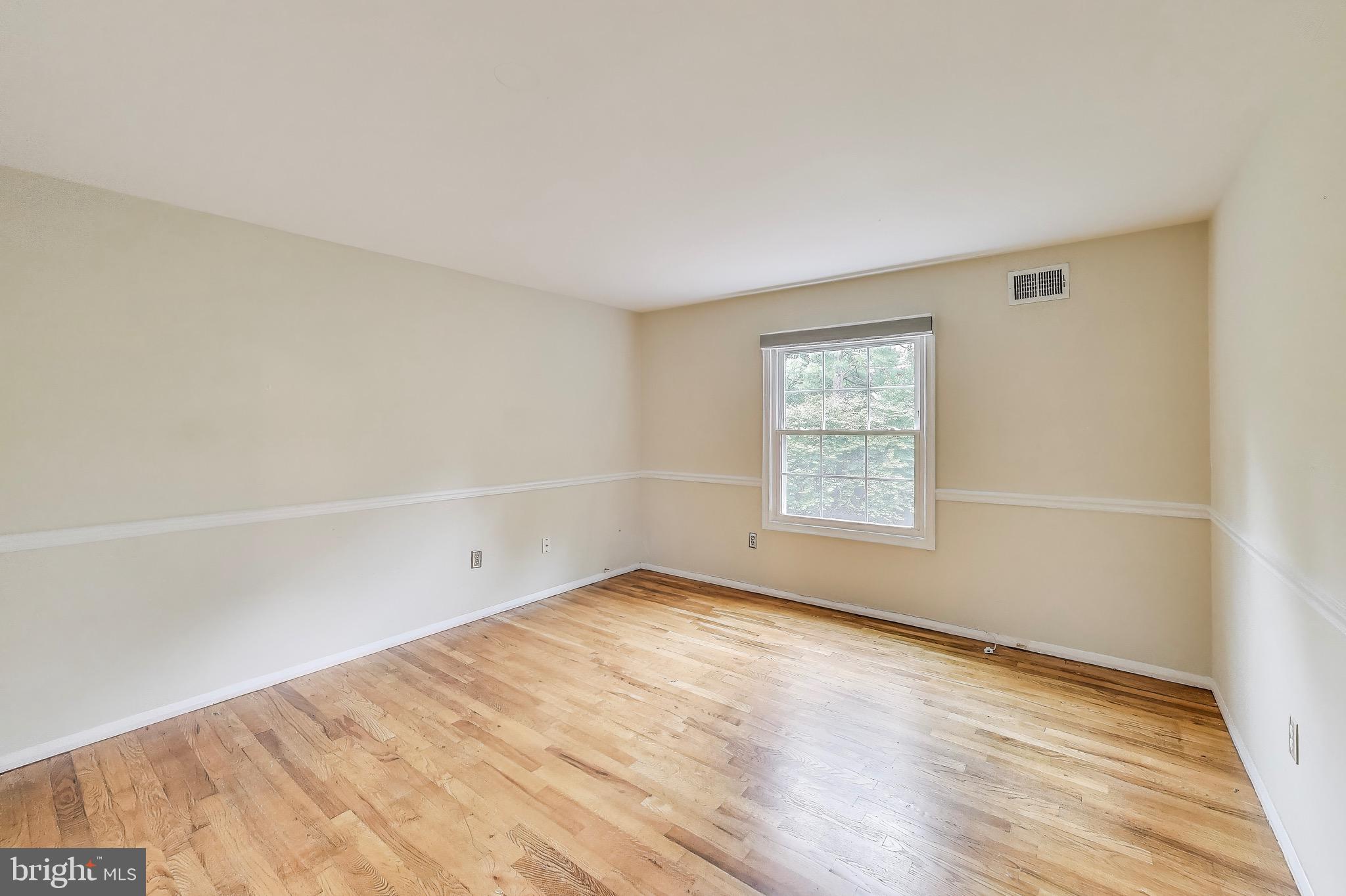 FOX HILLS OF POTOMAC - Residential Lease