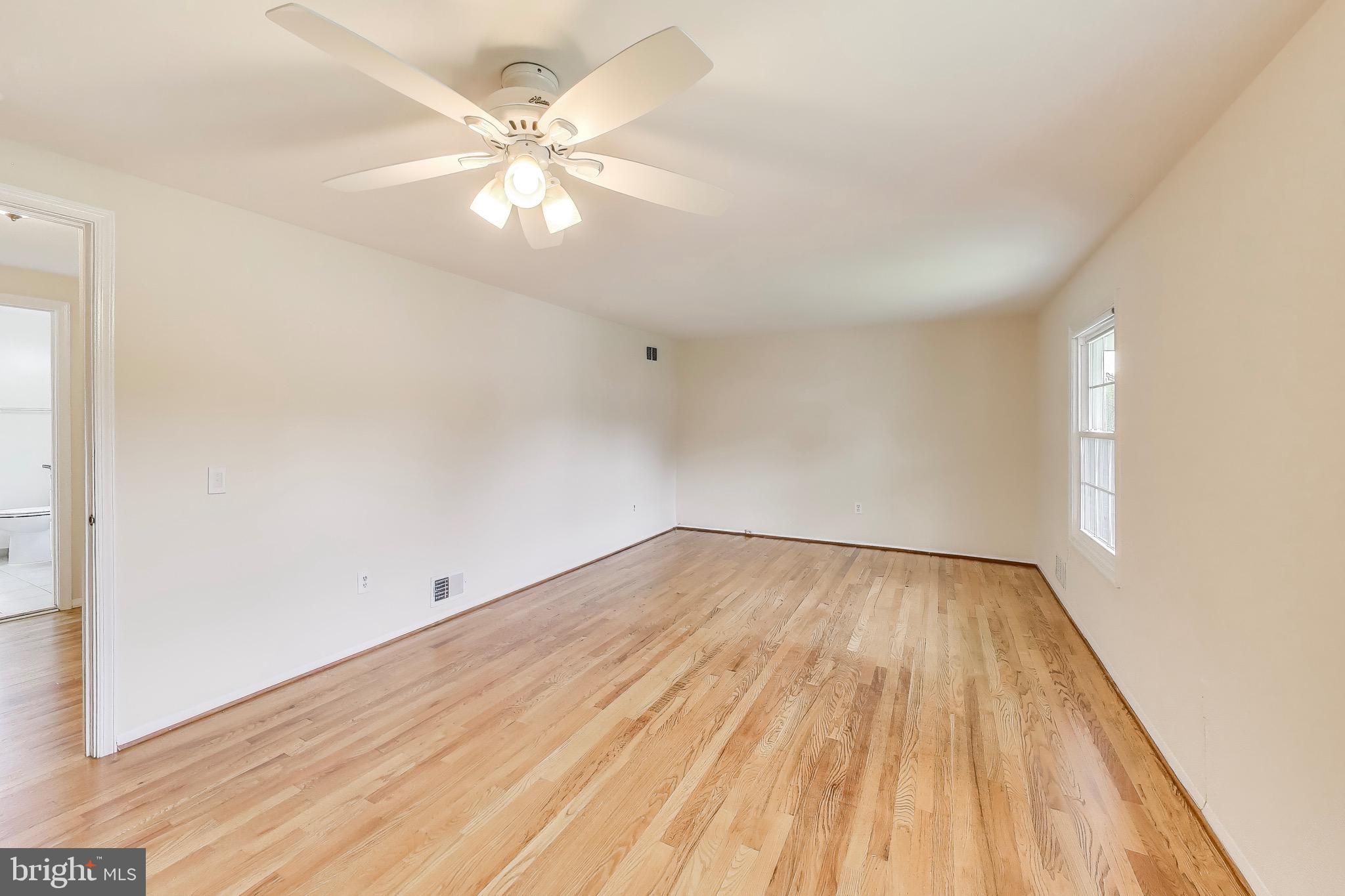 FOX HILLS OF POTOMAC - Residential Lease