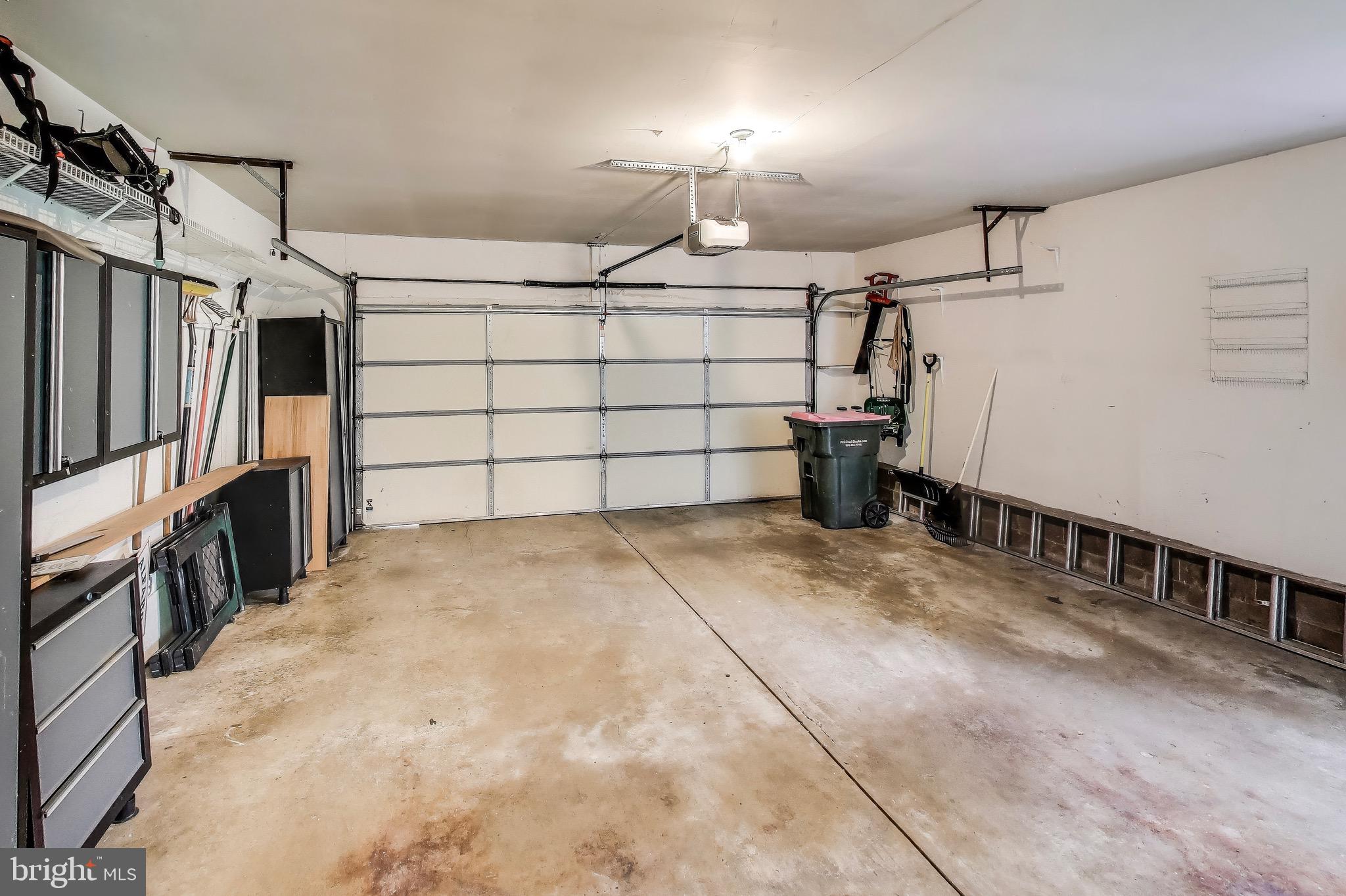 FOX HILLS OF POTOMAC - Residential Lease