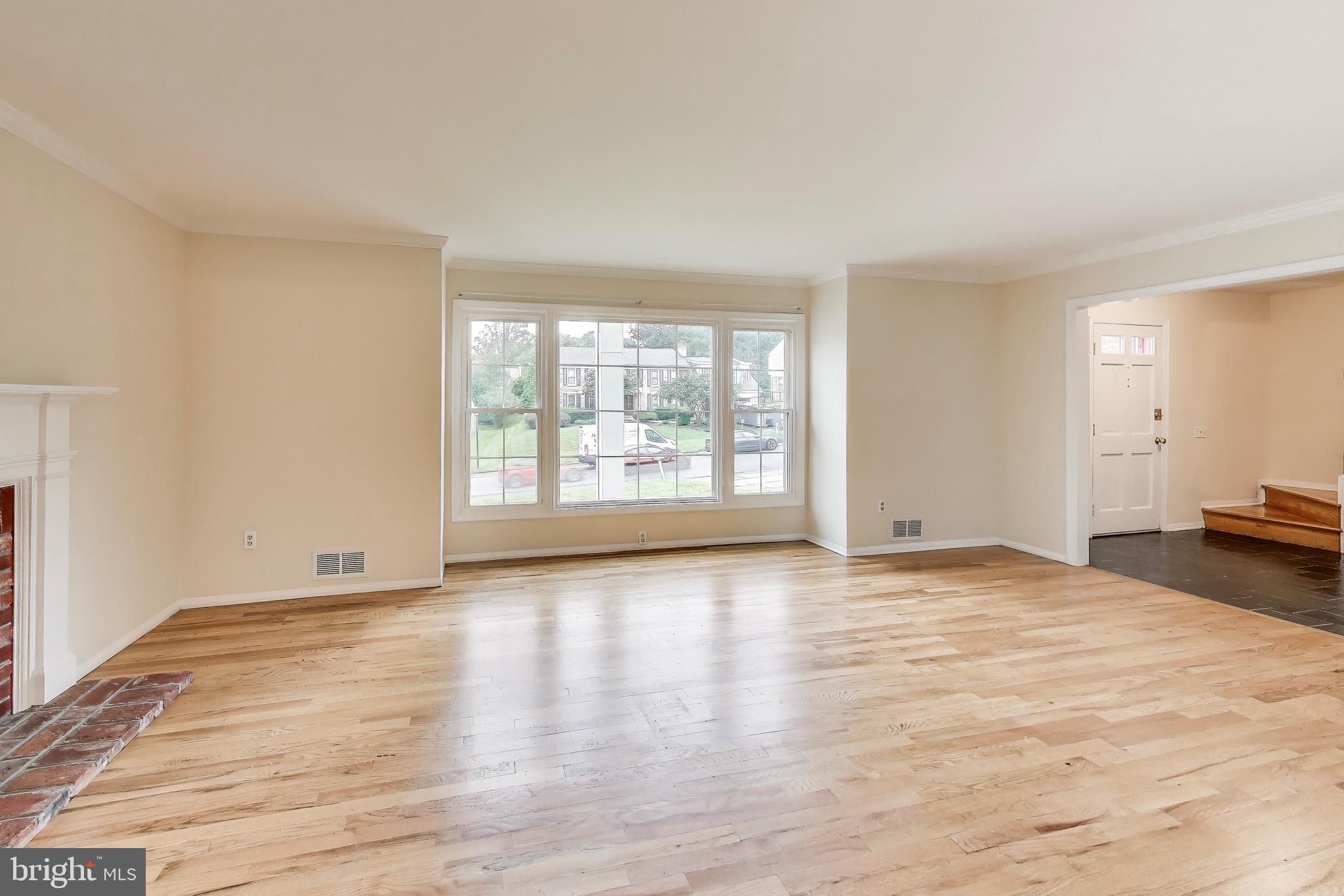 FOX HILLS OF POTOMAC - Residential Lease