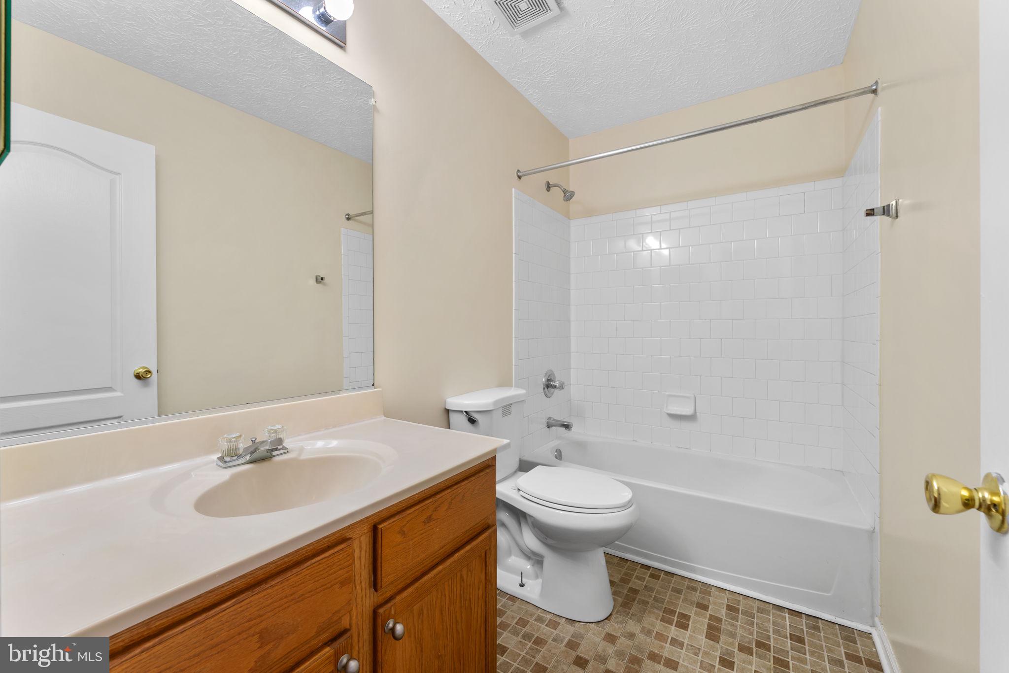 COVINGTON - Residential Lease