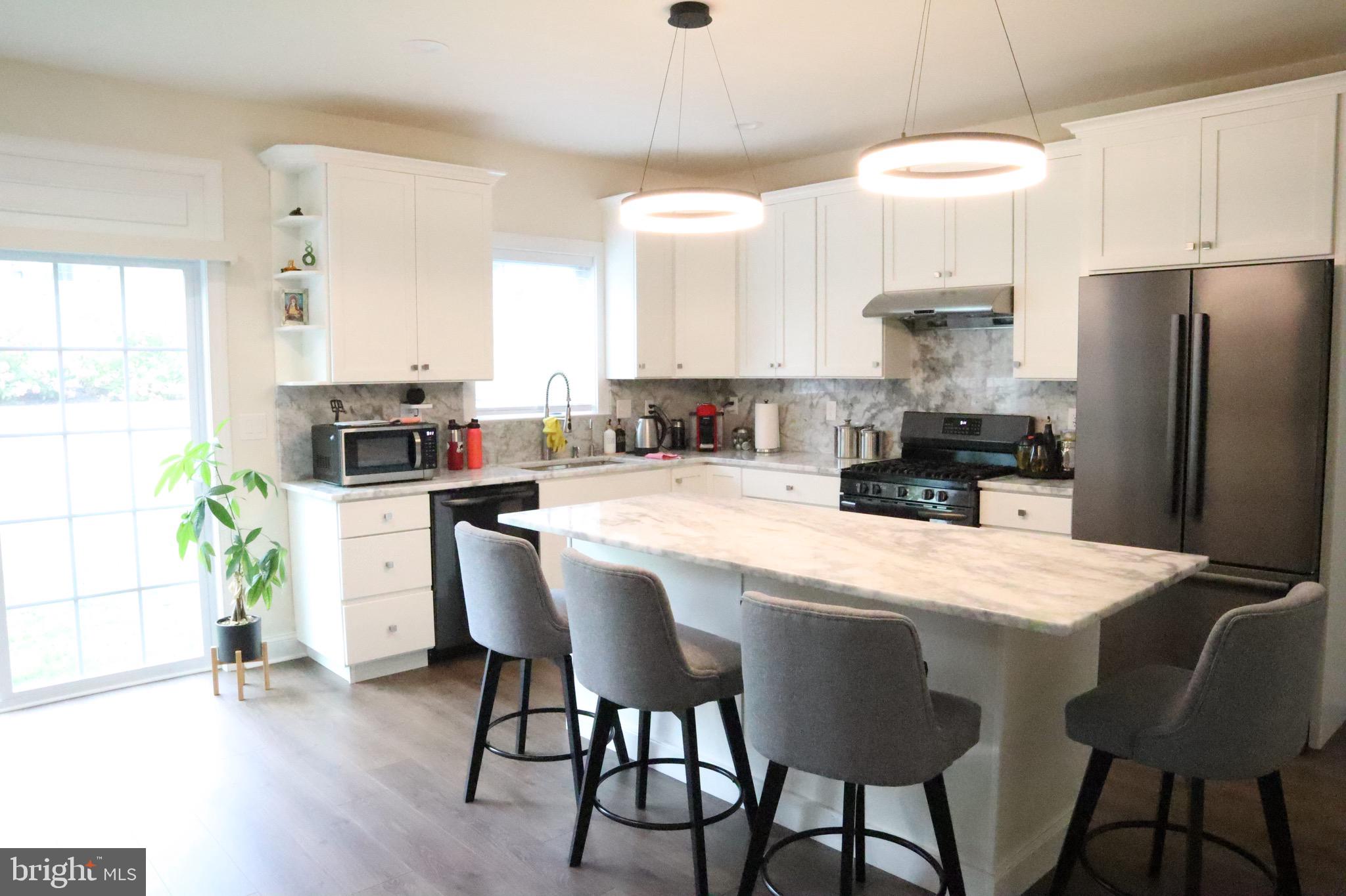 HIGHLAND PINES - Residential