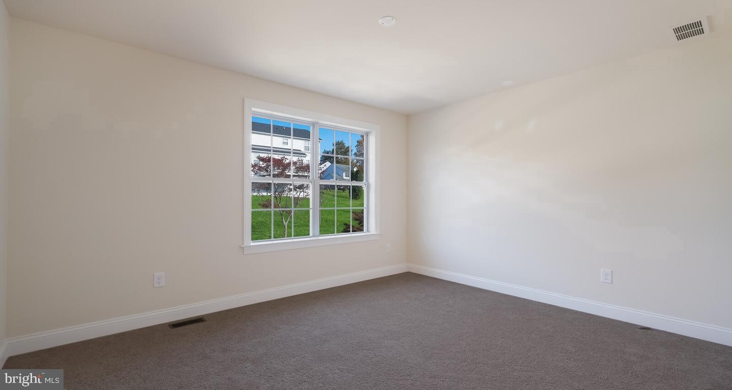 HIGHLAND PINES - Residential