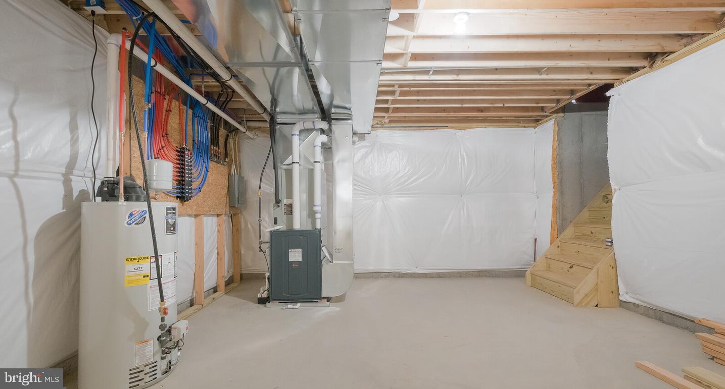 HIGHLAND PINES - Residential