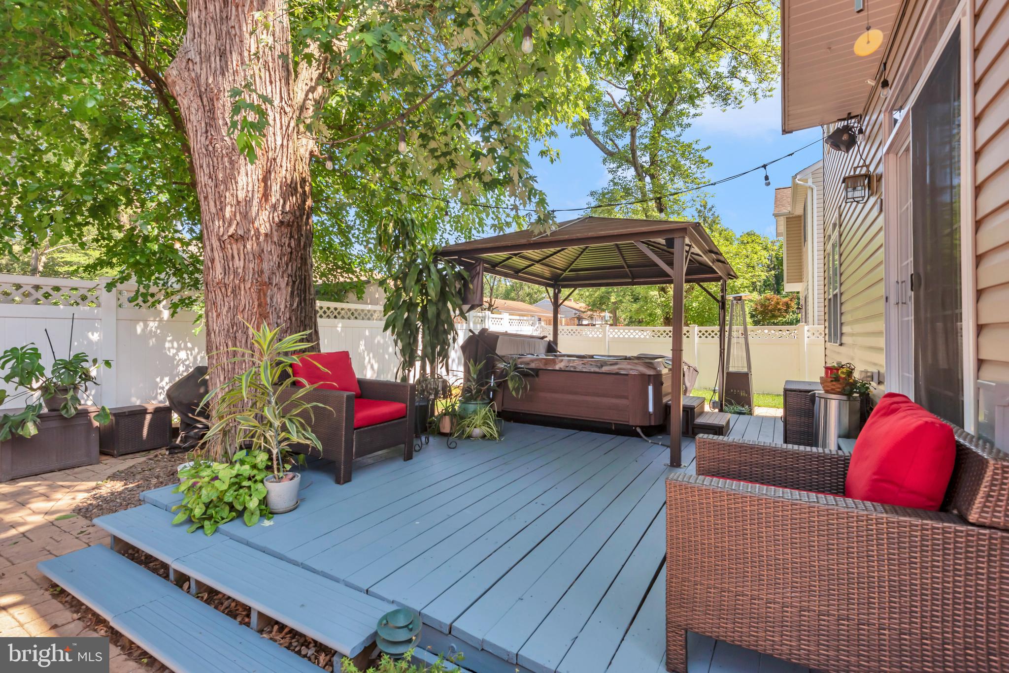 CARROLLTON MANOR - Residential