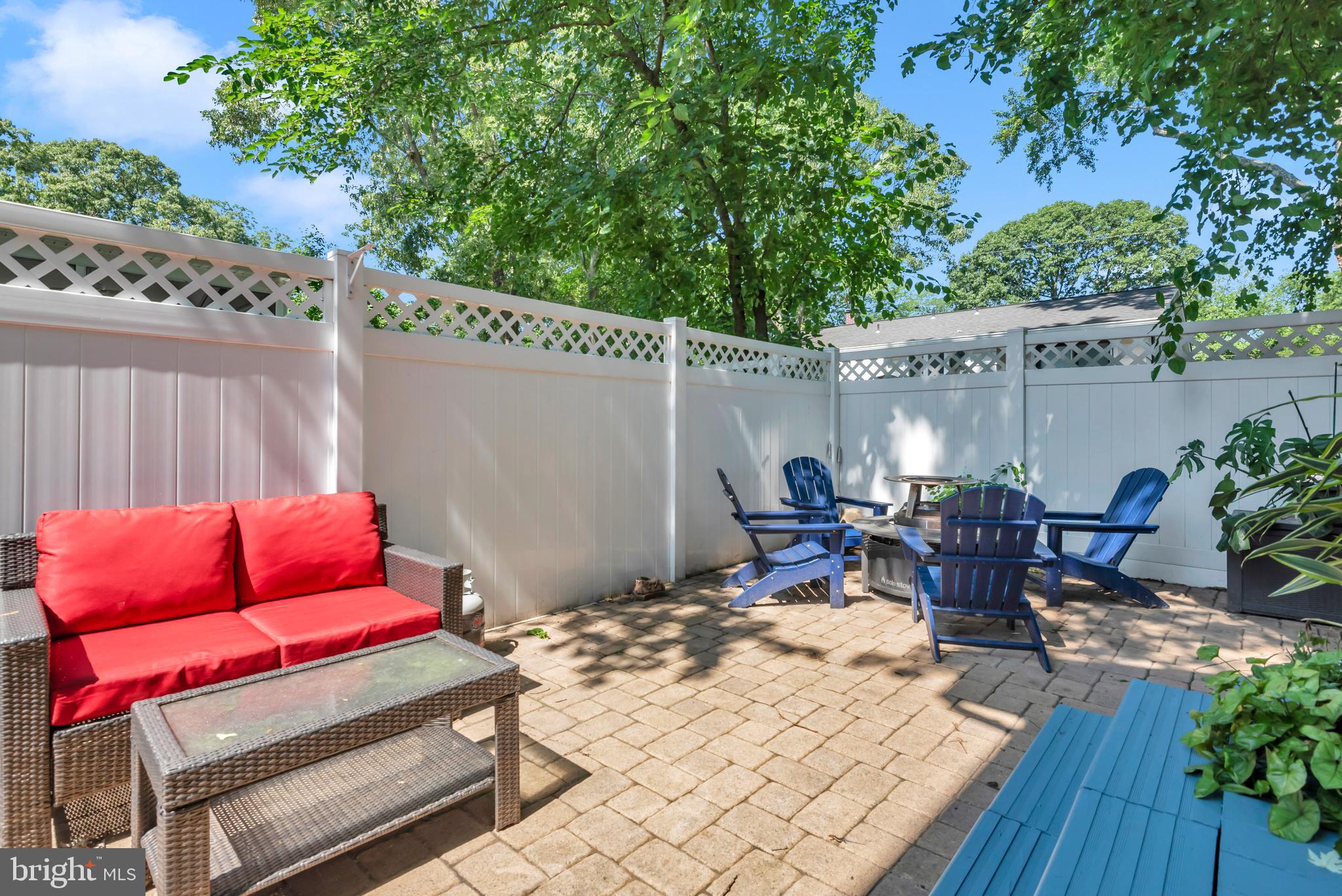 CARROLLTON MANOR - Residential