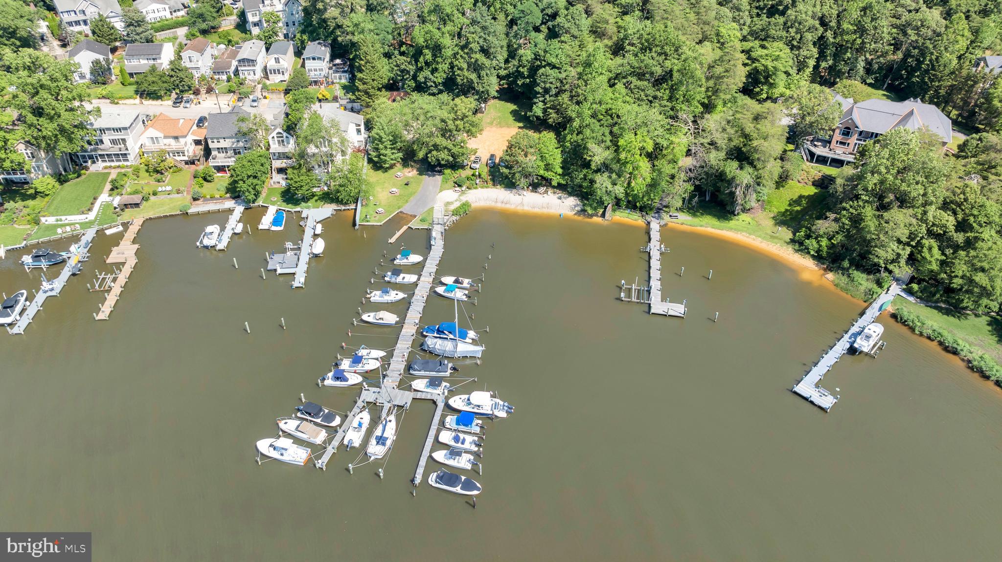 CARROLLTON MANOR - Residential