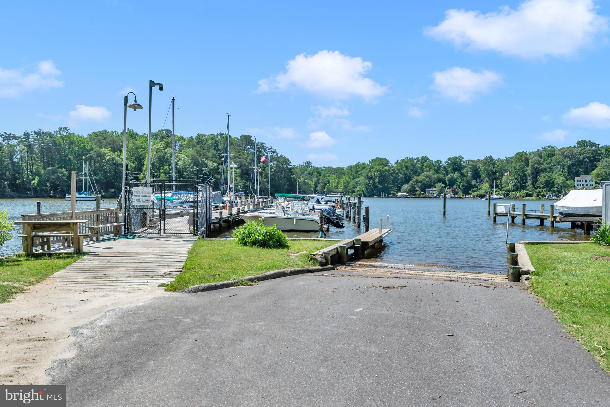 CARROLLTON MANOR - Residential