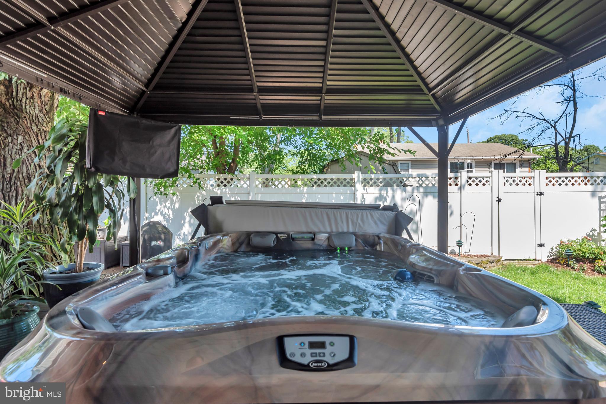 CARROLLTON MANOR - Residential