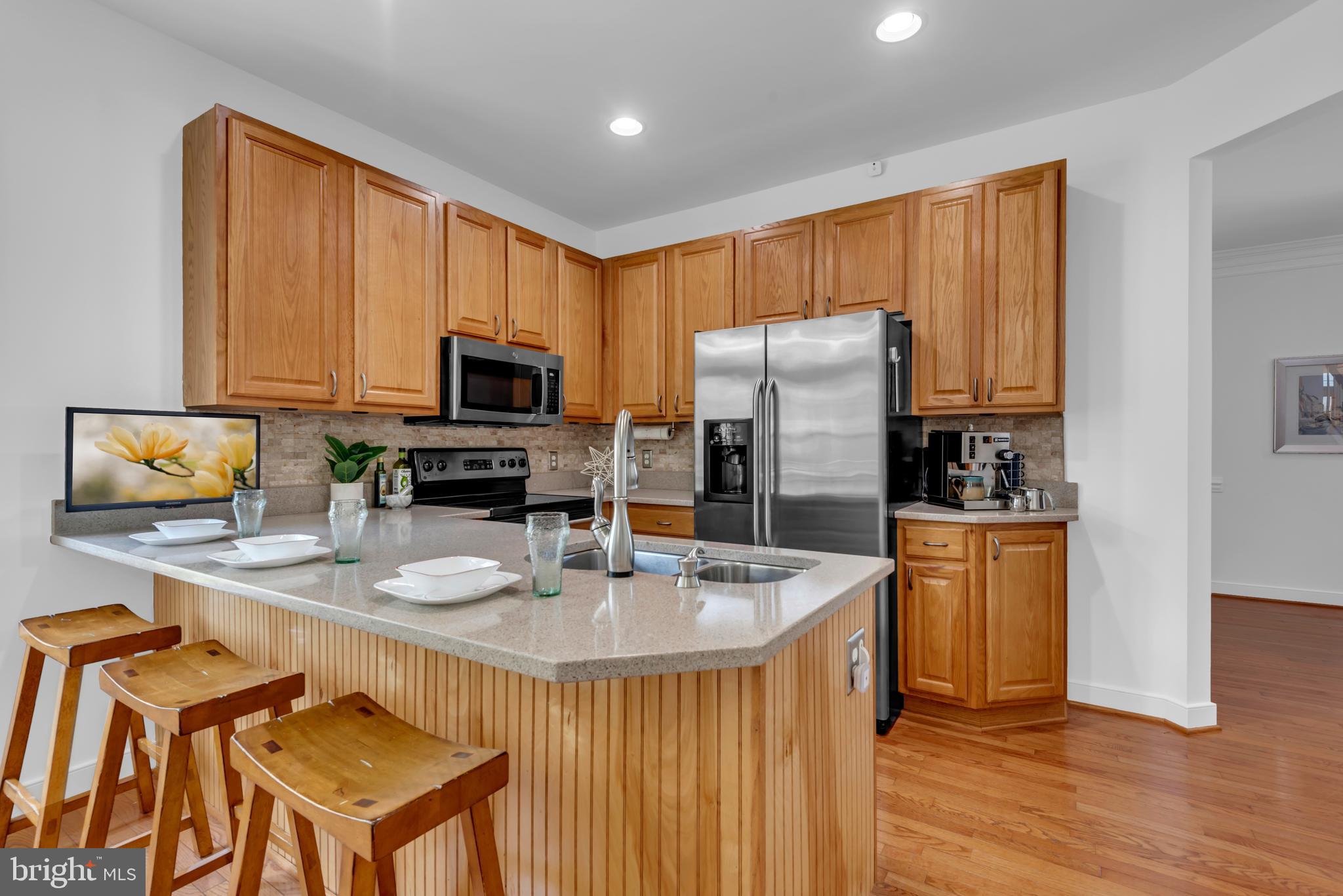 CARROLLTON MANOR - Residential