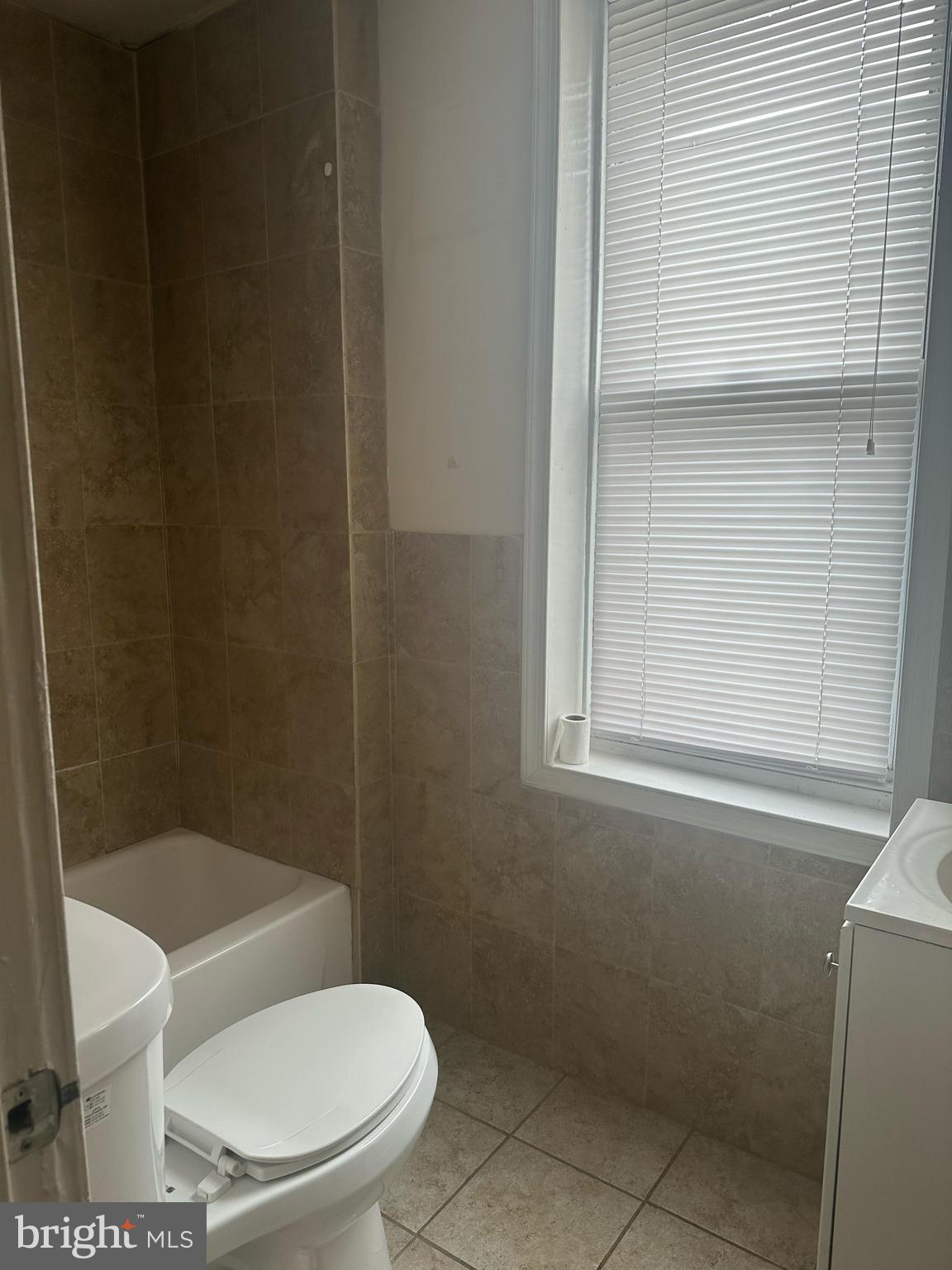 KENSINGTON - Residential