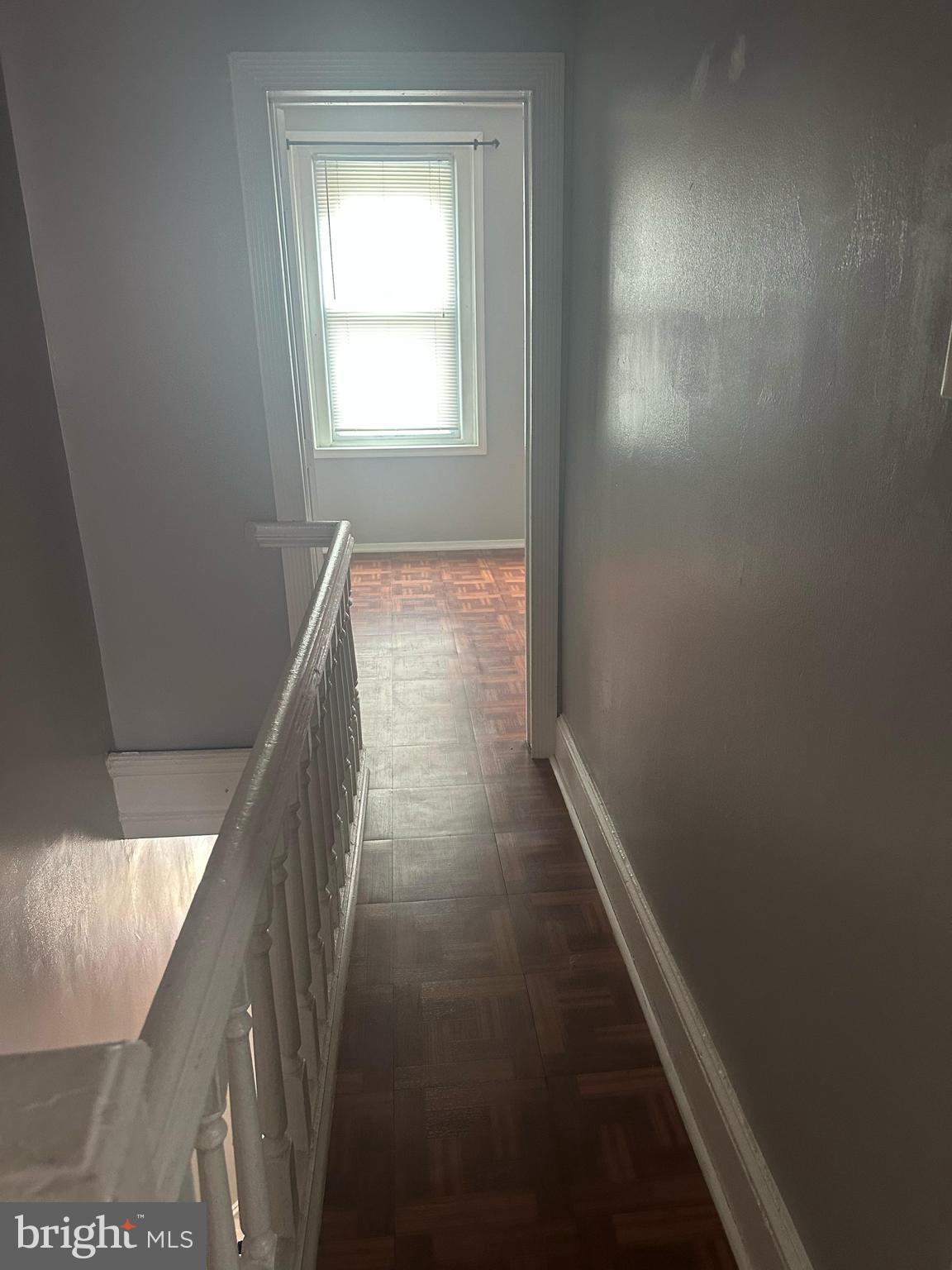 KENSINGTON - Residential