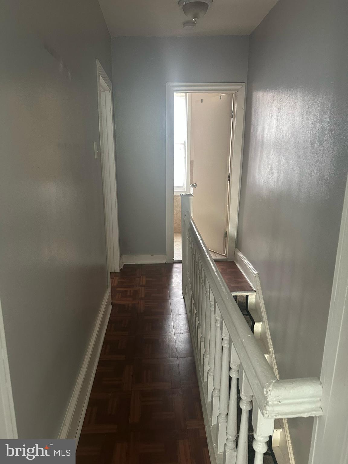 KENSINGTON - Residential