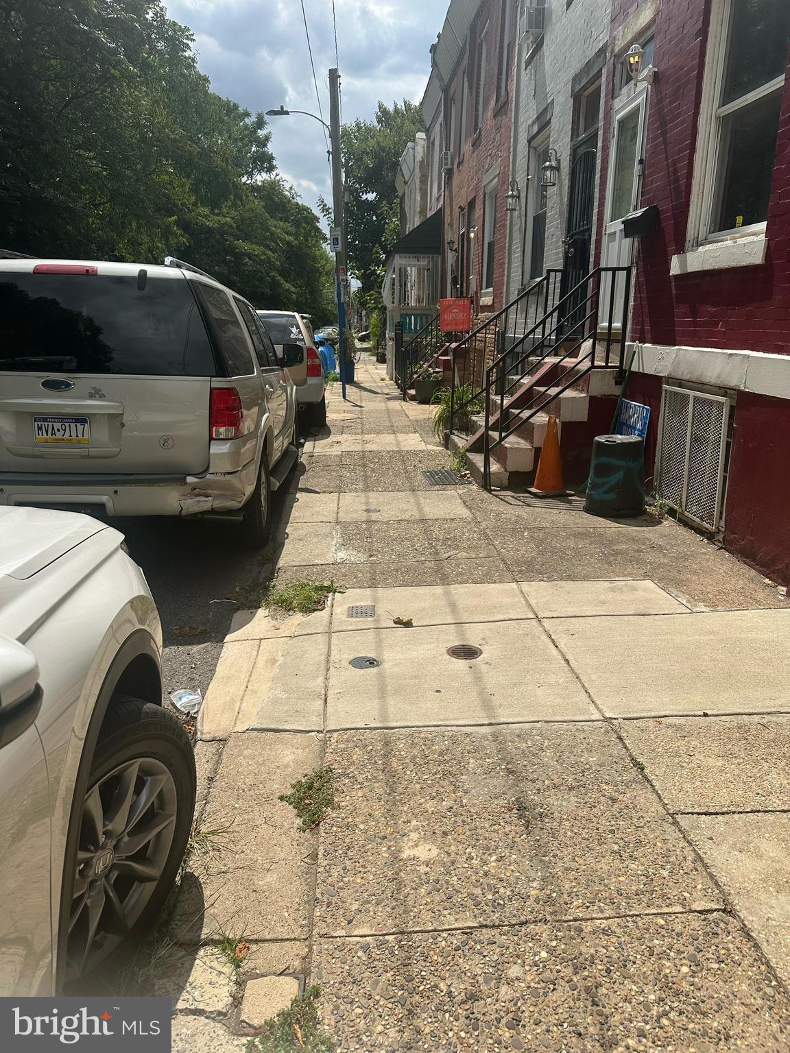 KENSINGTON - Residential