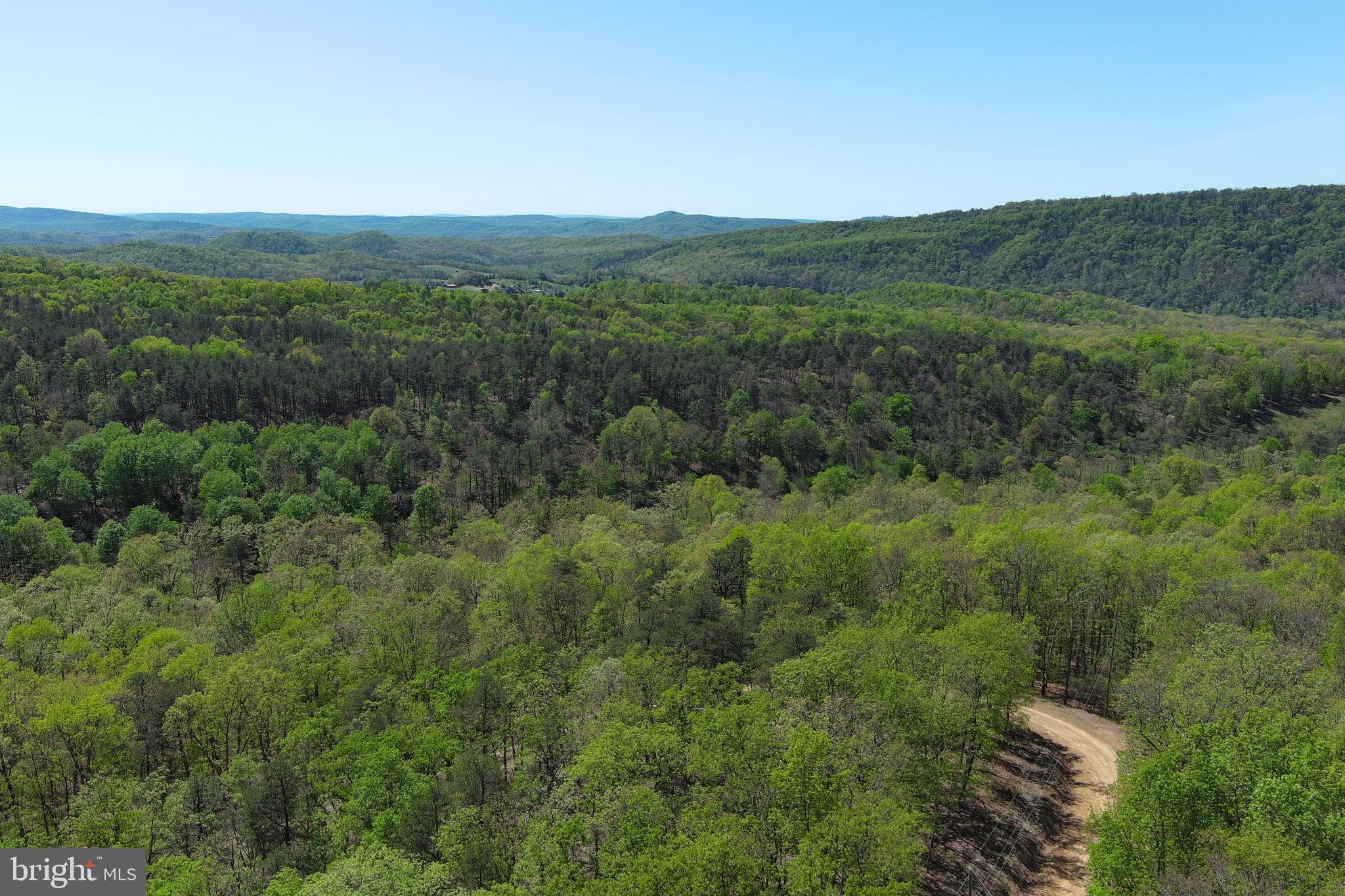 SHADOW KNOLLS - Land