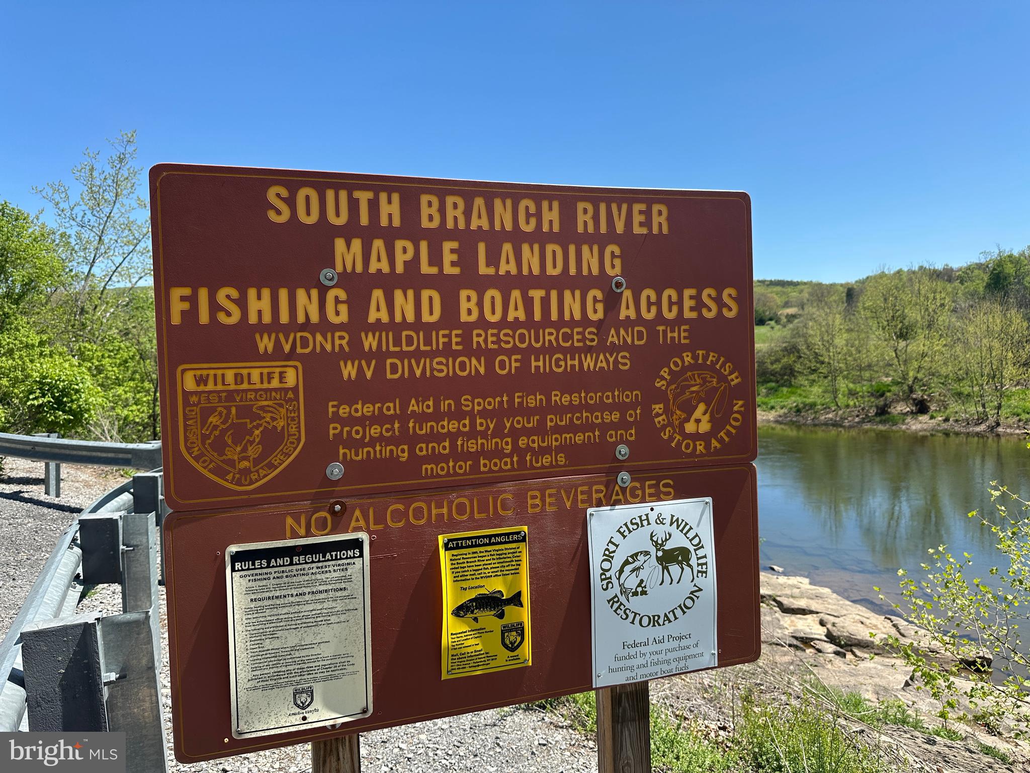 SHADOW KNOLLS - Land