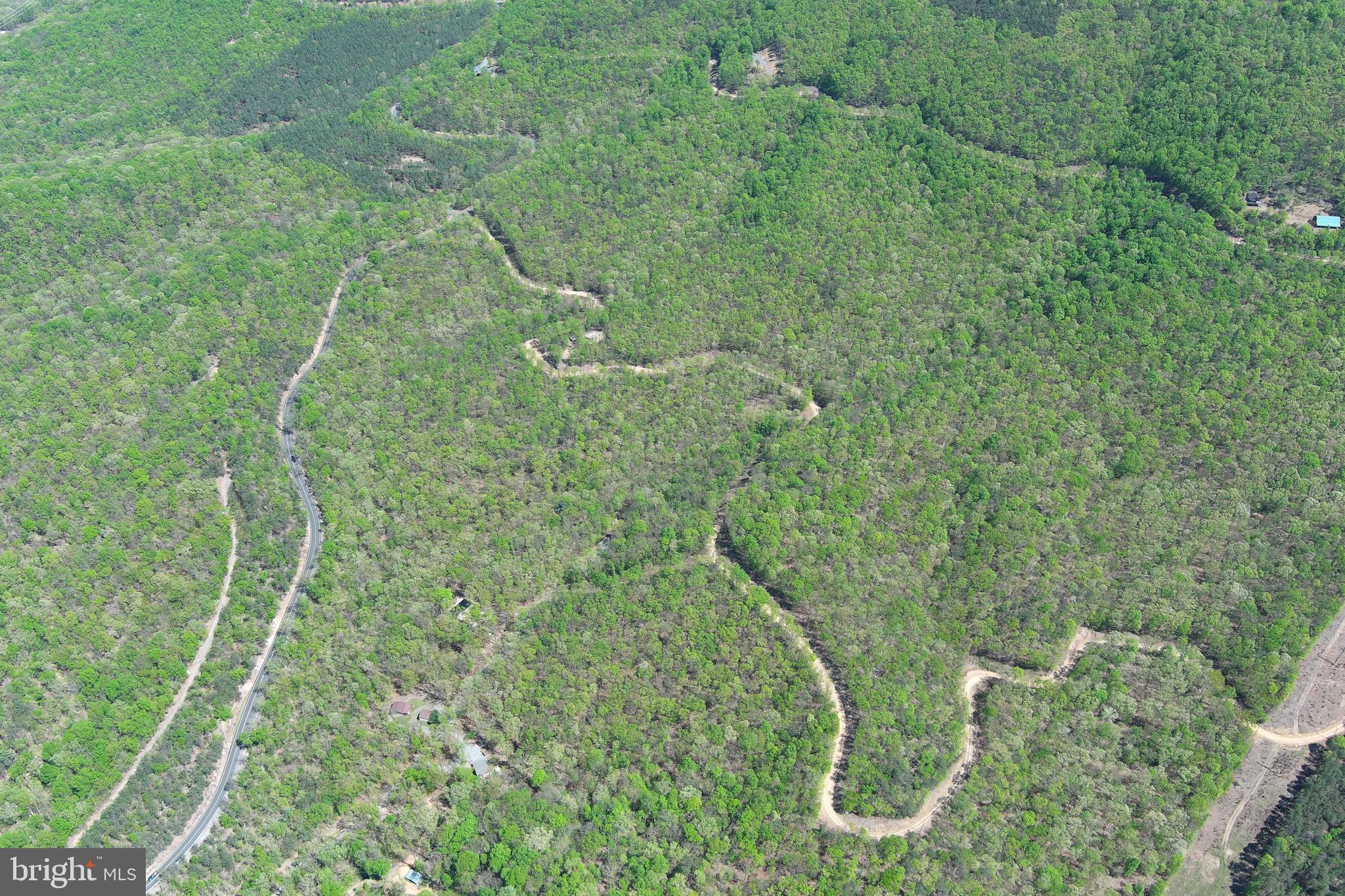 SHADOW KNOLLS - Land