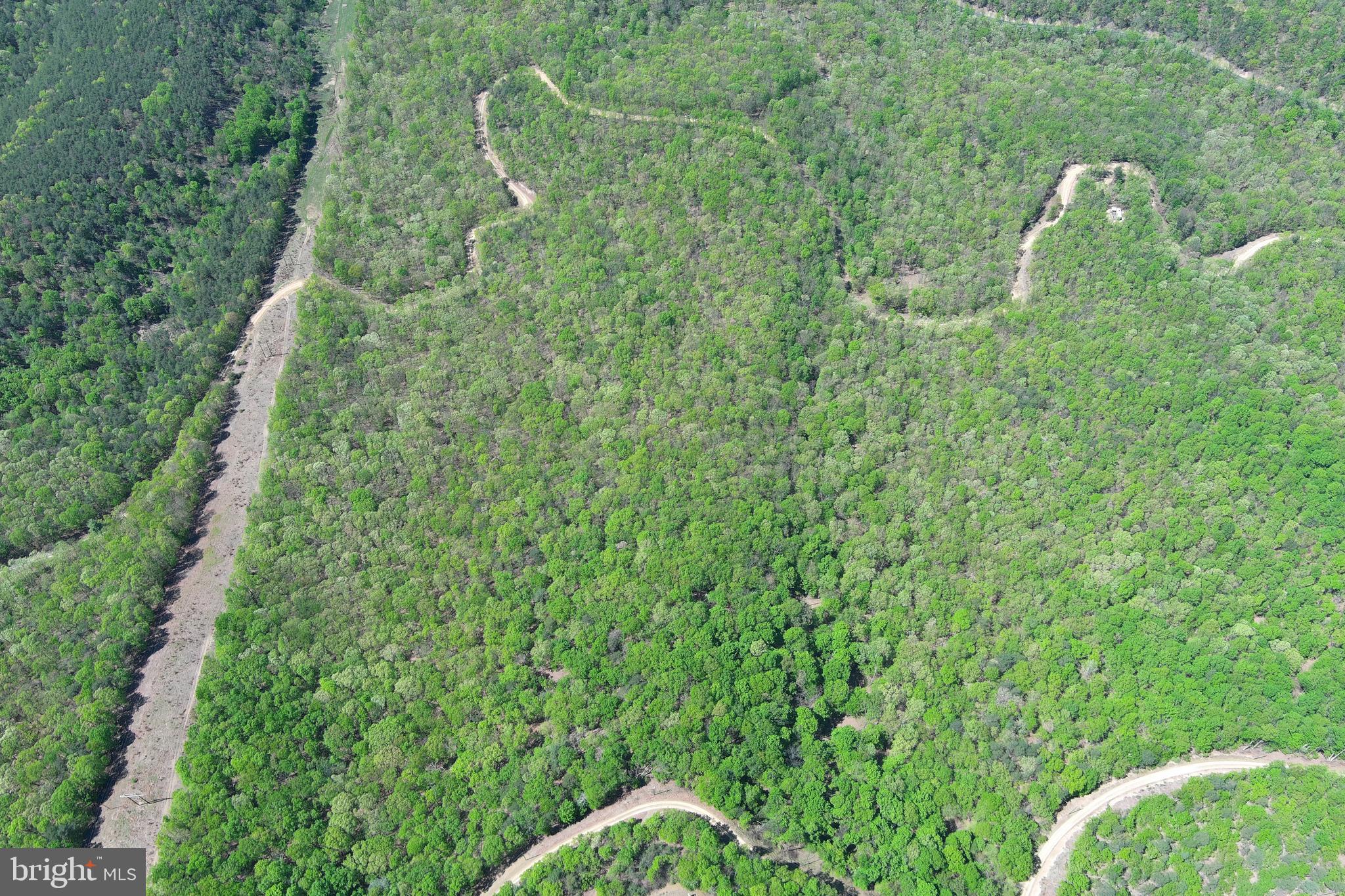 SHADOW KNOLLS - Land