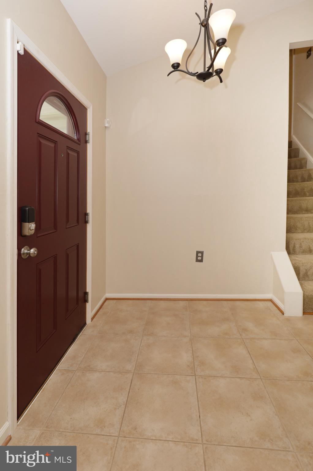 BURKE STATION SQUARE - Residential