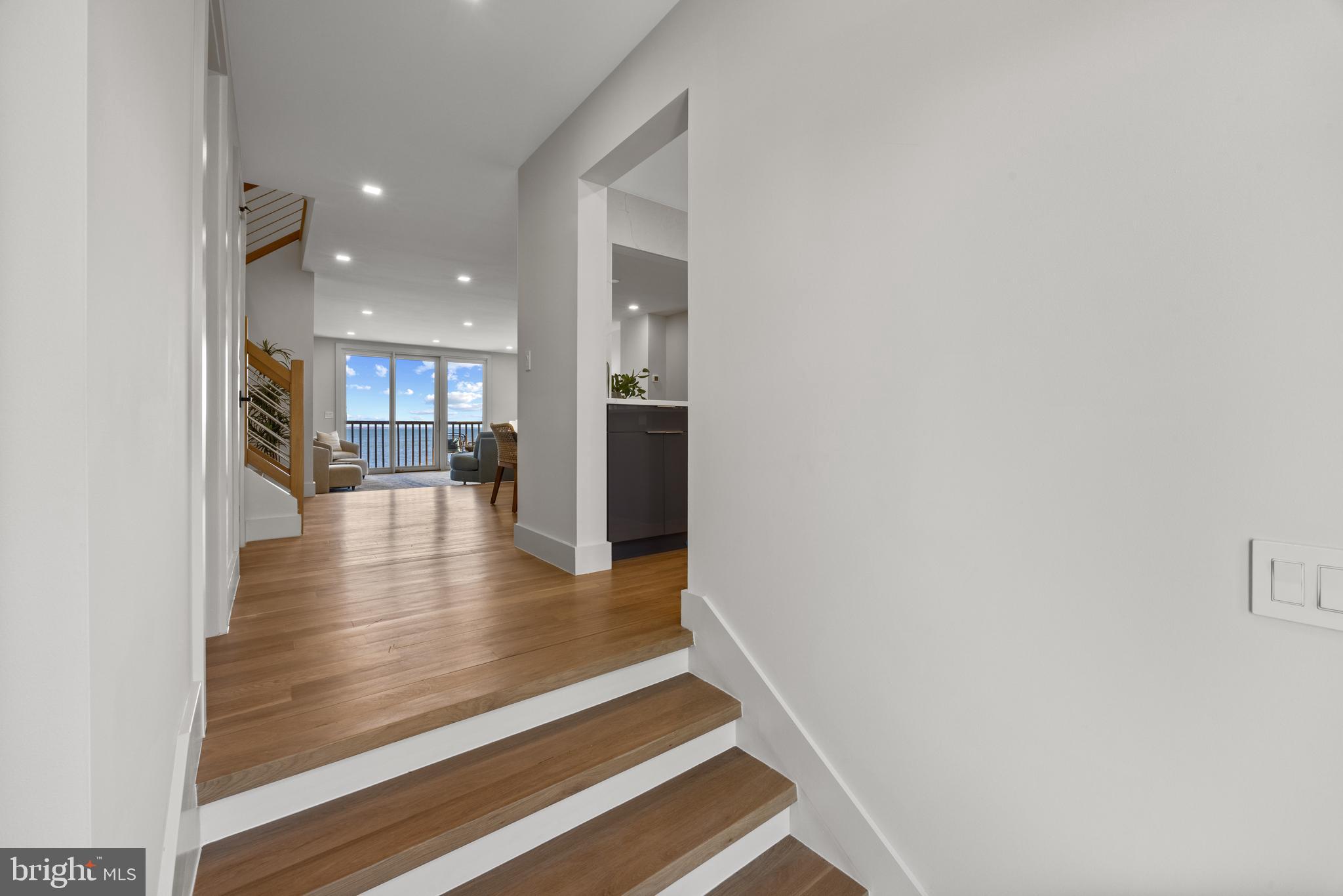 CHESAPEAKE HARBOUR - Residential