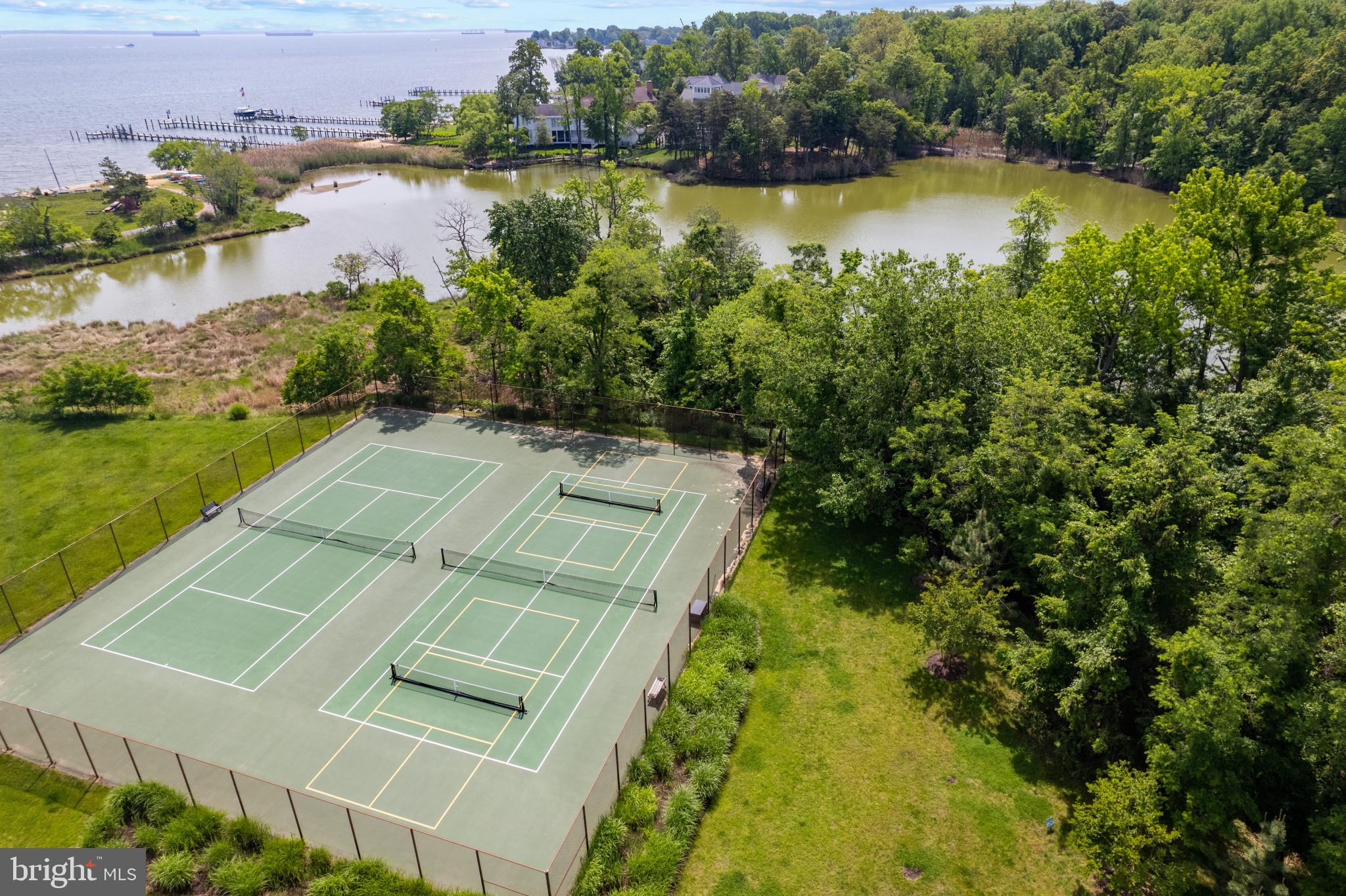 CHESAPEAKE HARBOUR - Residential