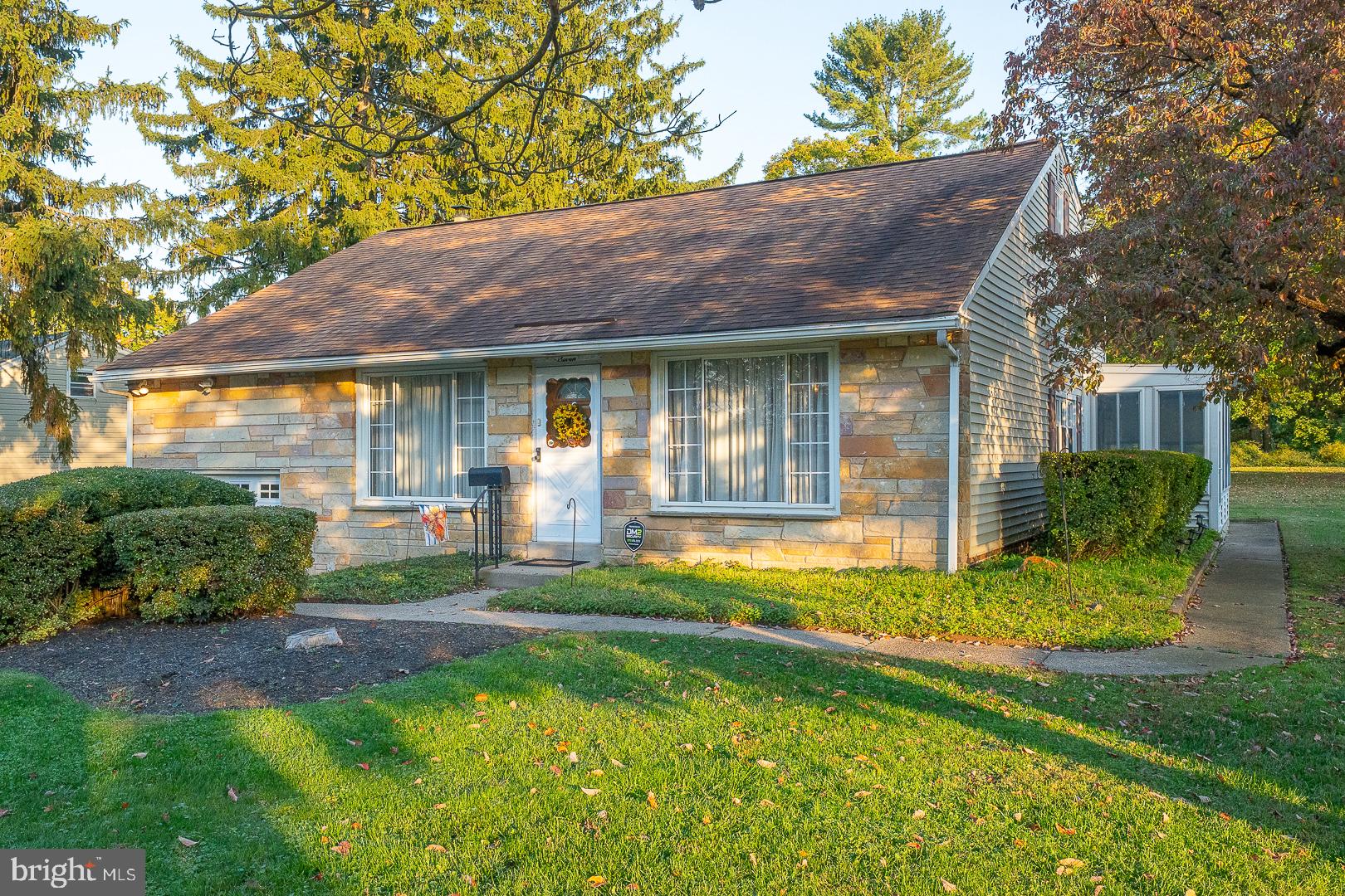 7 LINCOLN LANE