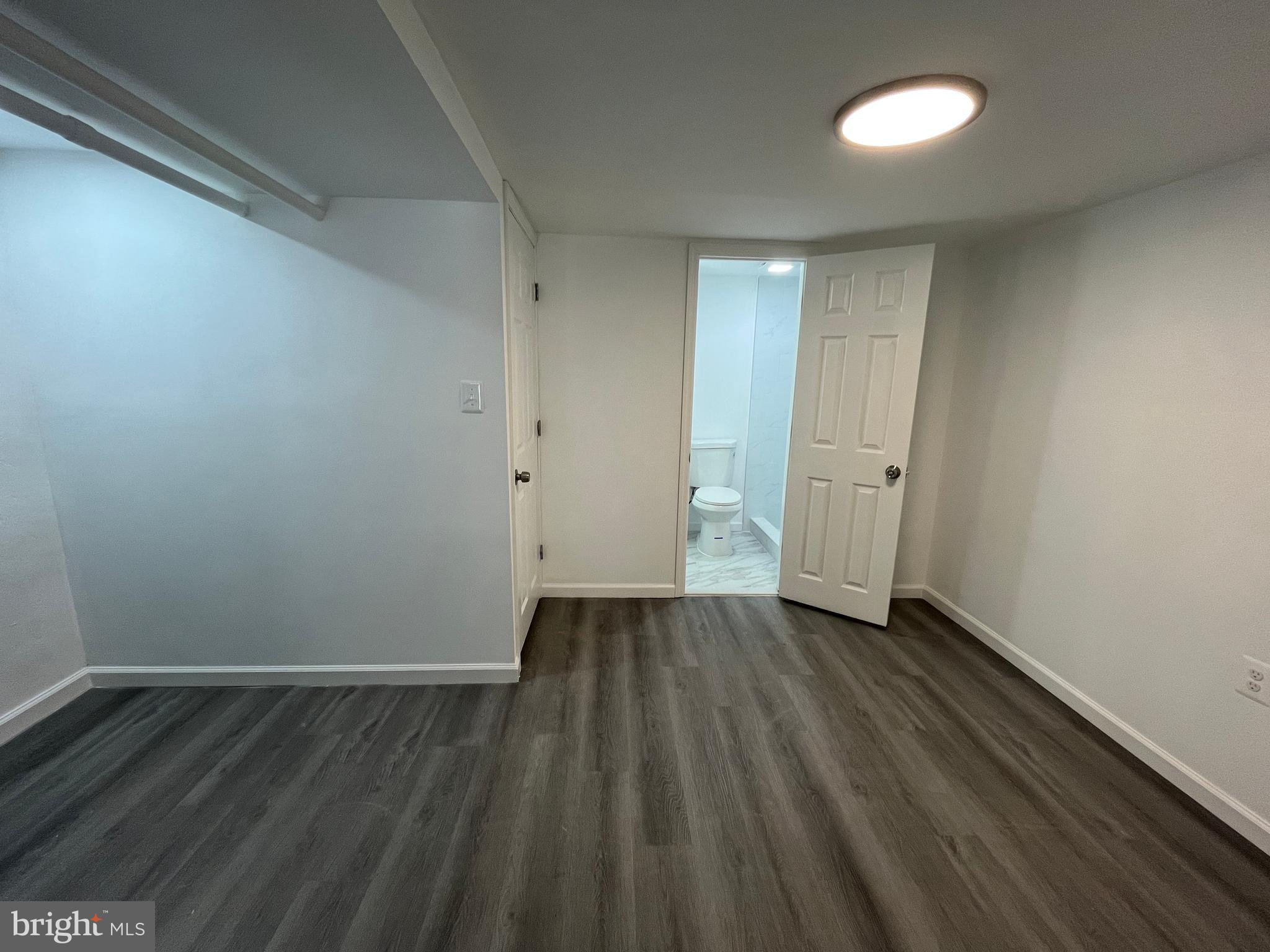 PHILADELPHIA (NORTHWEST) - Residential