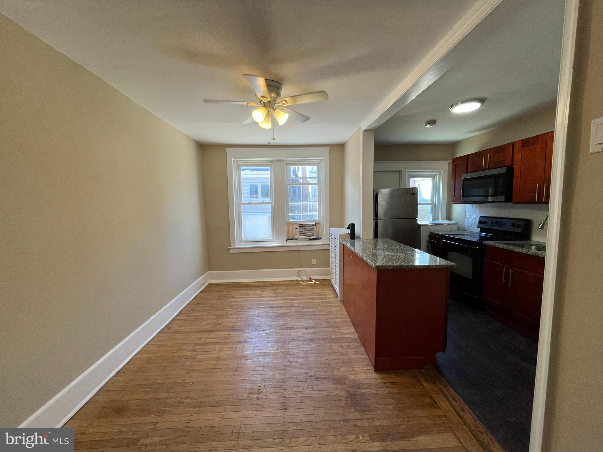 PHILADELPHIA (NORTHWEST) - Residential