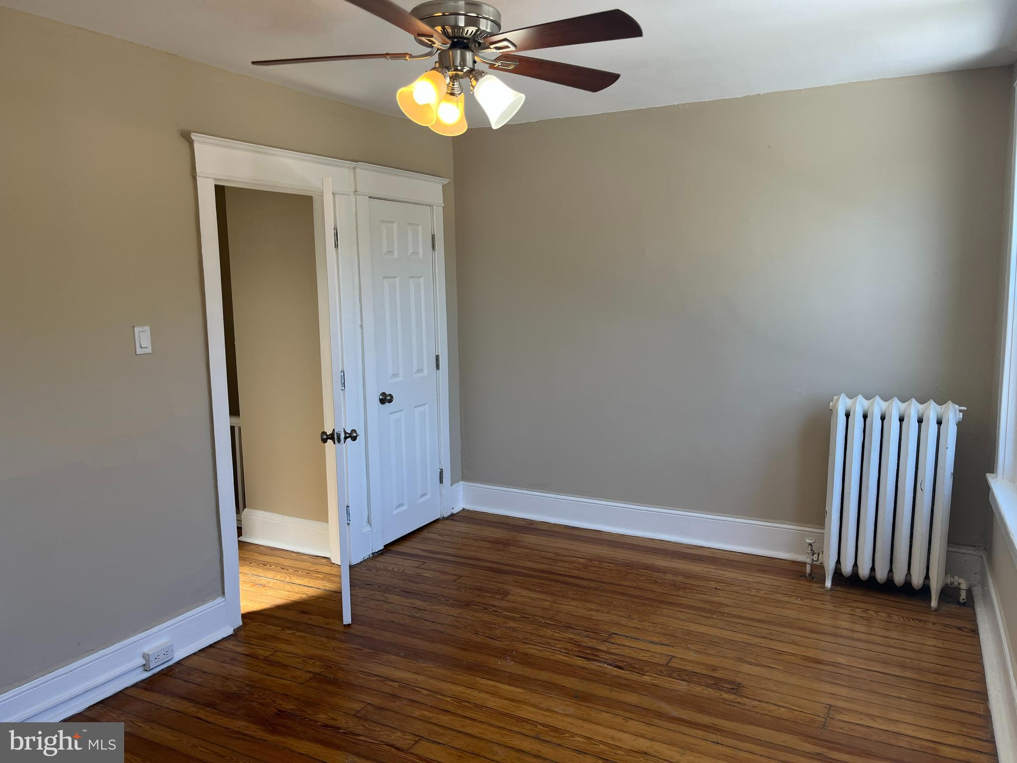 PHILADELPHIA (NORTHWEST) - Residential