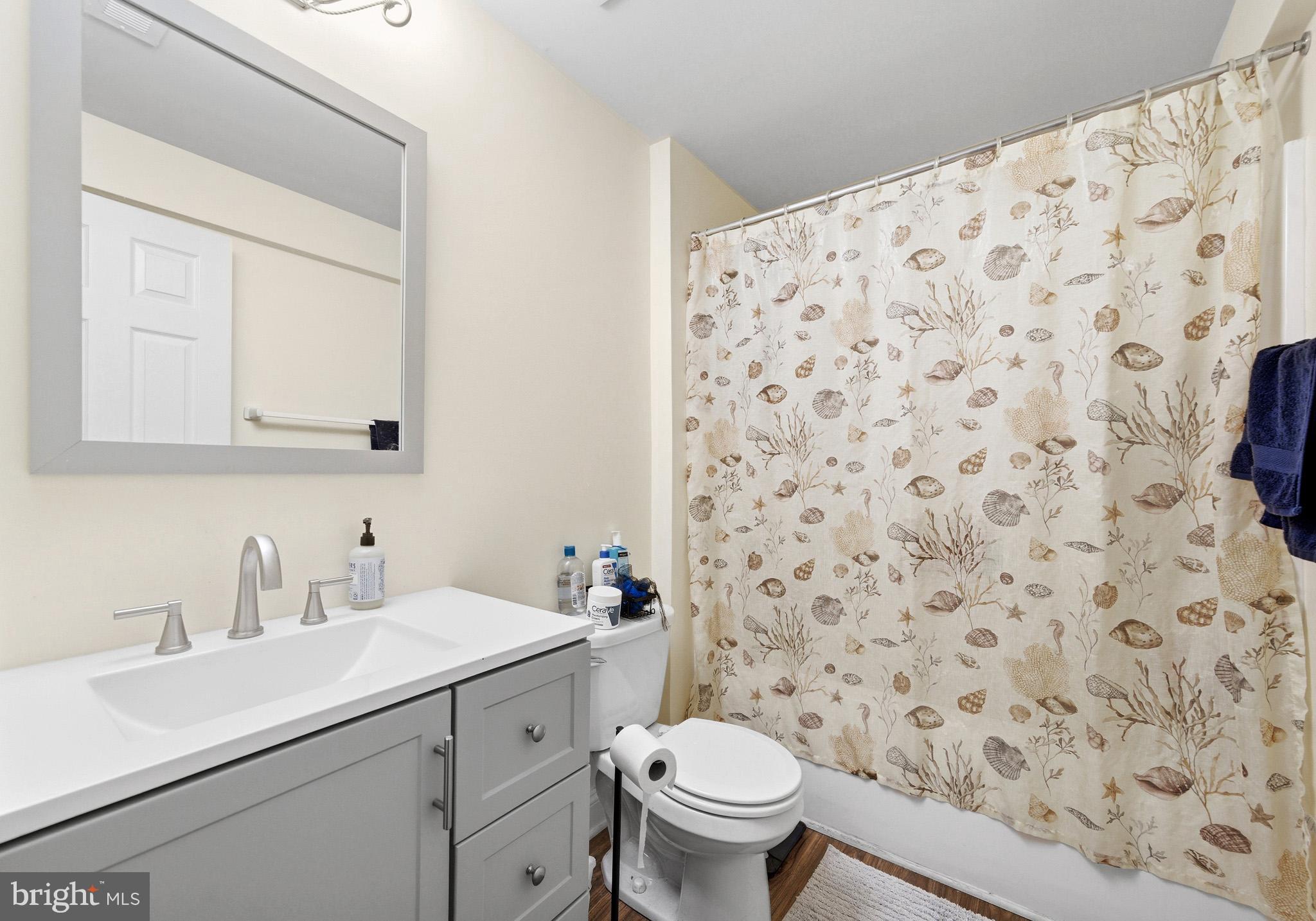 LEONARDS GRANT - Residential