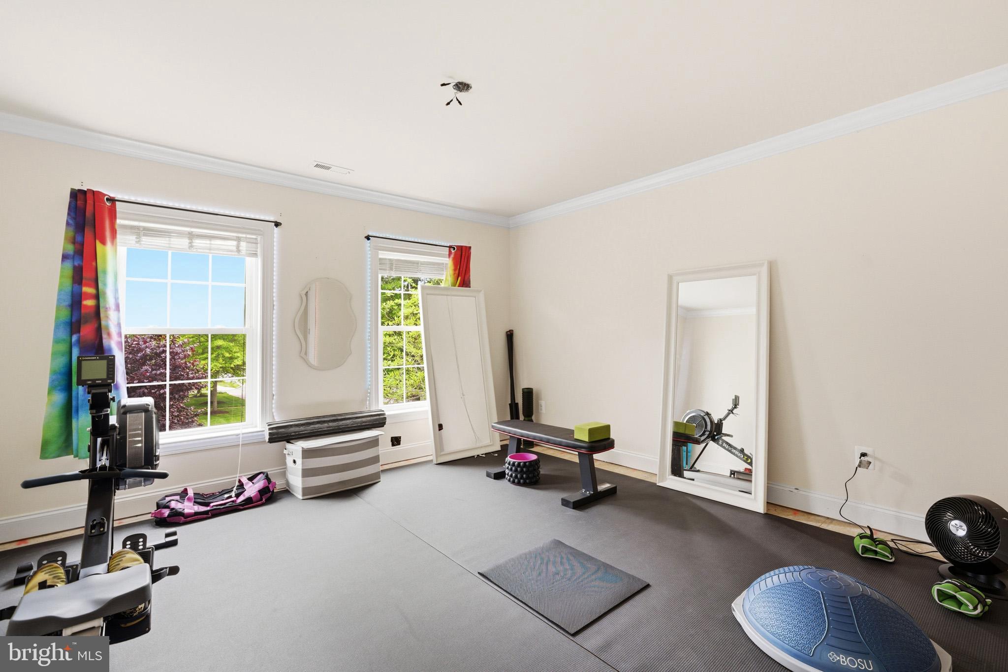 LEONARDS GRANT - Residential