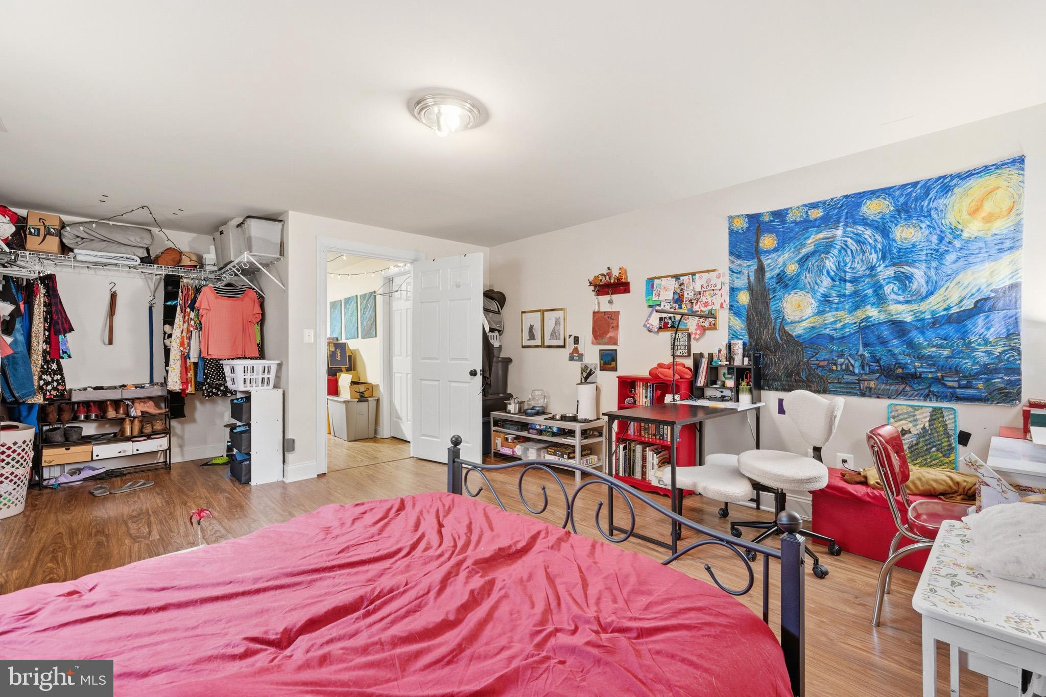 LEONARDS GRANT - Residential