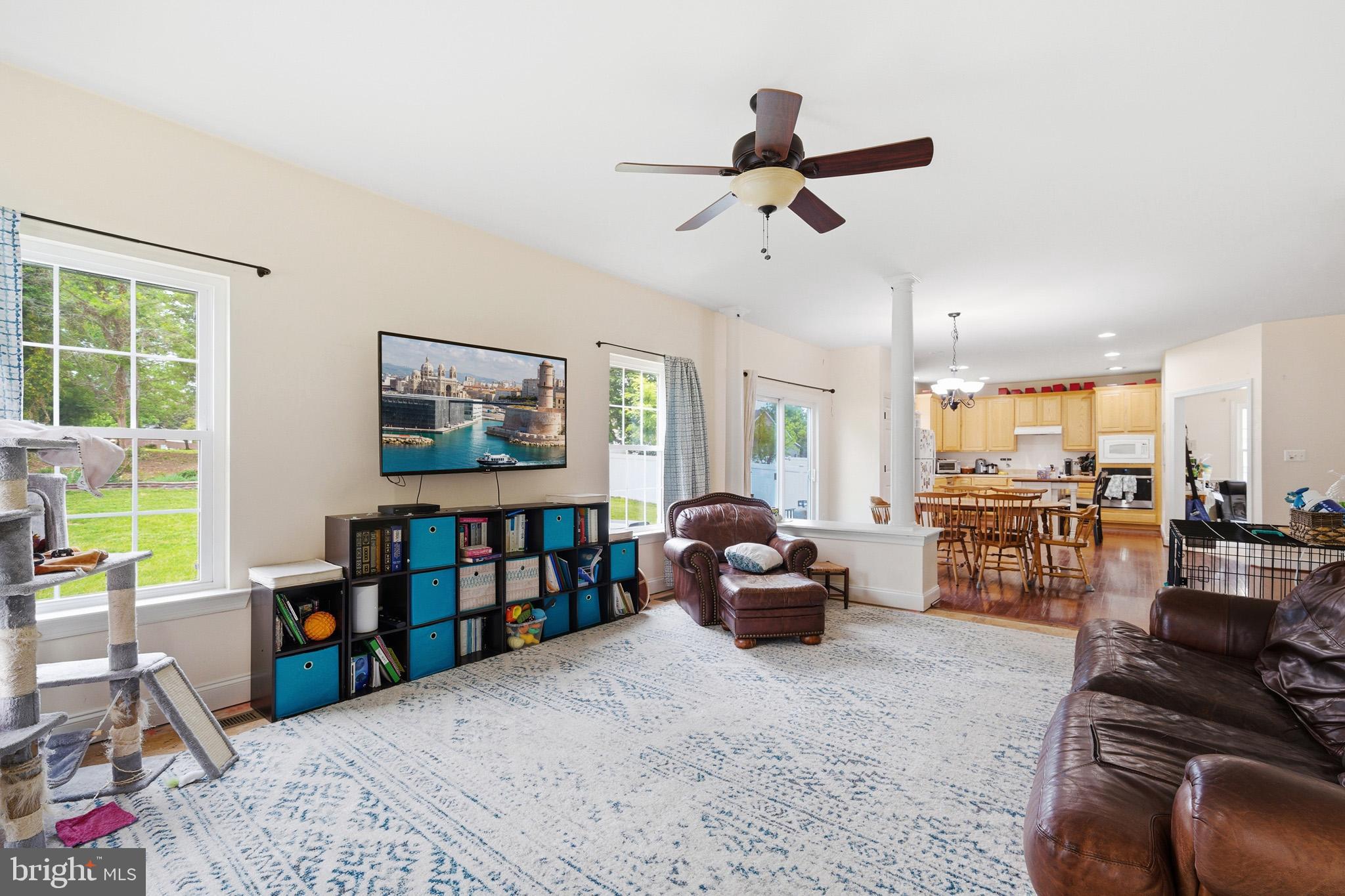 LEONARDS GRANT - Residential