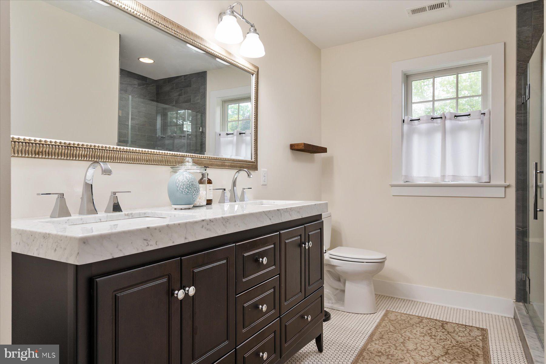 ADMIRAL HEIGHTS - Residential