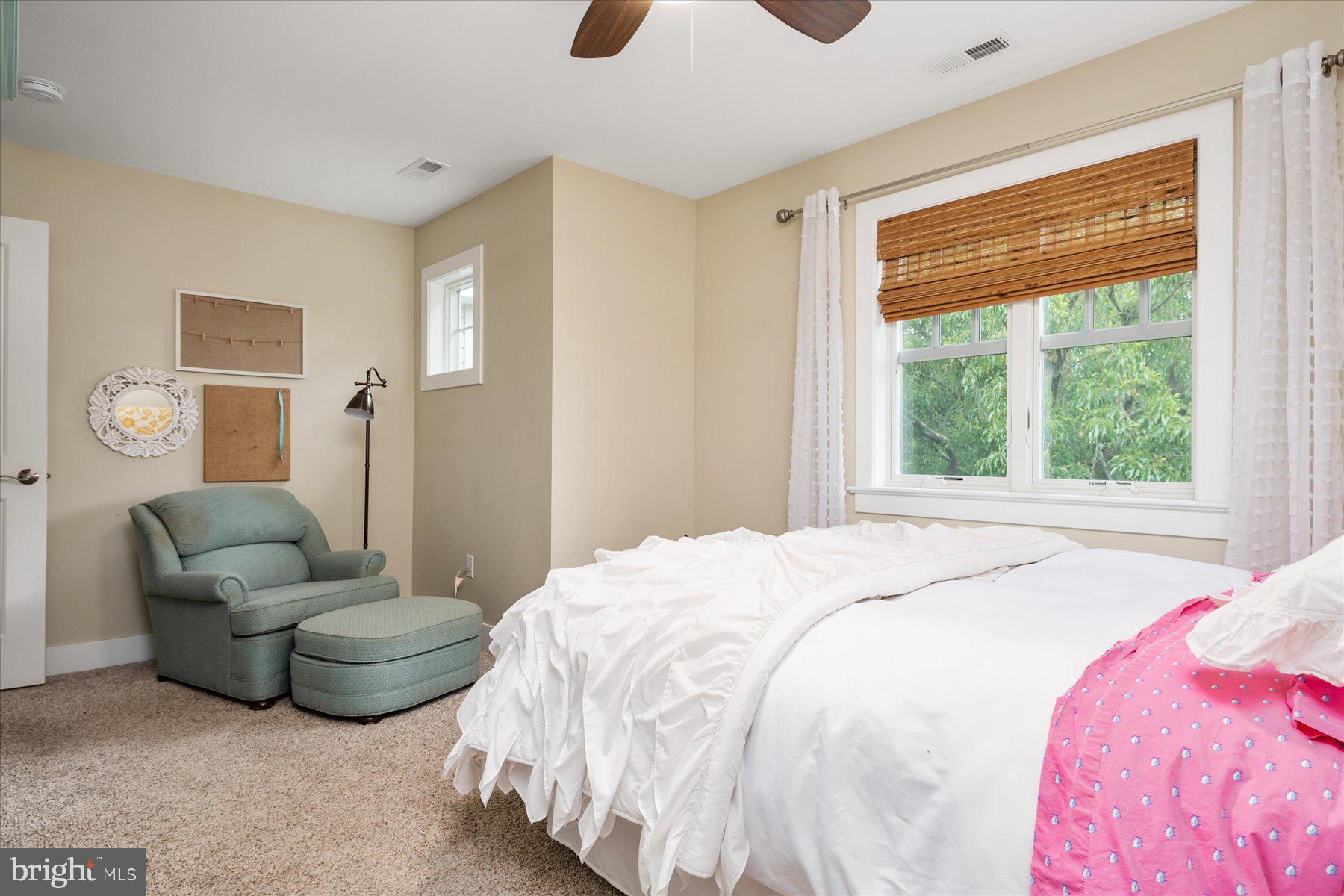 ADMIRAL HEIGHTS - Residential