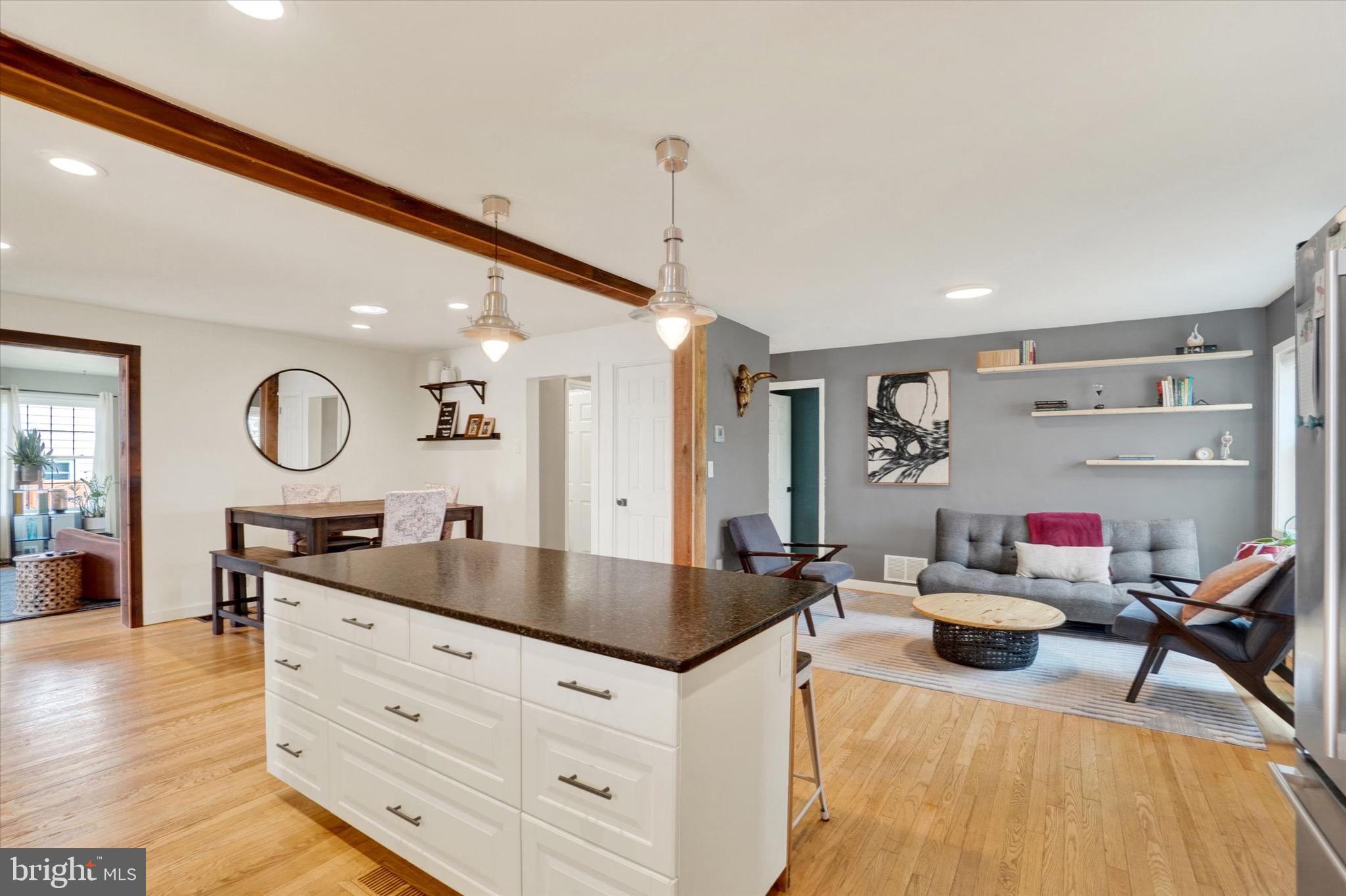 HIGHLAND PARK - Residential