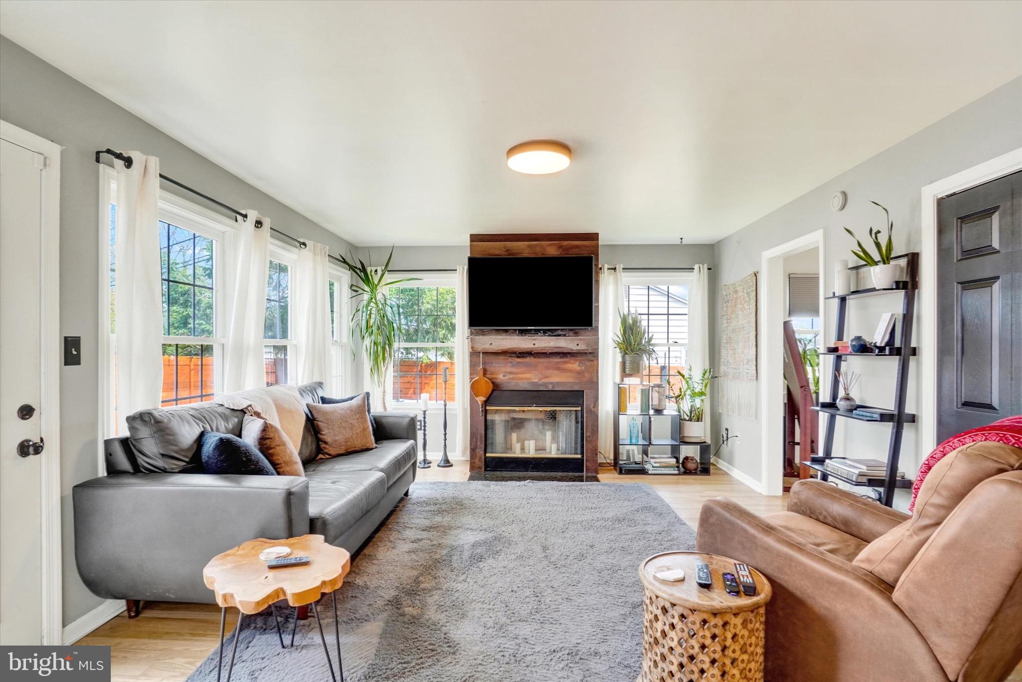 HIGHLAND PARK - Residential