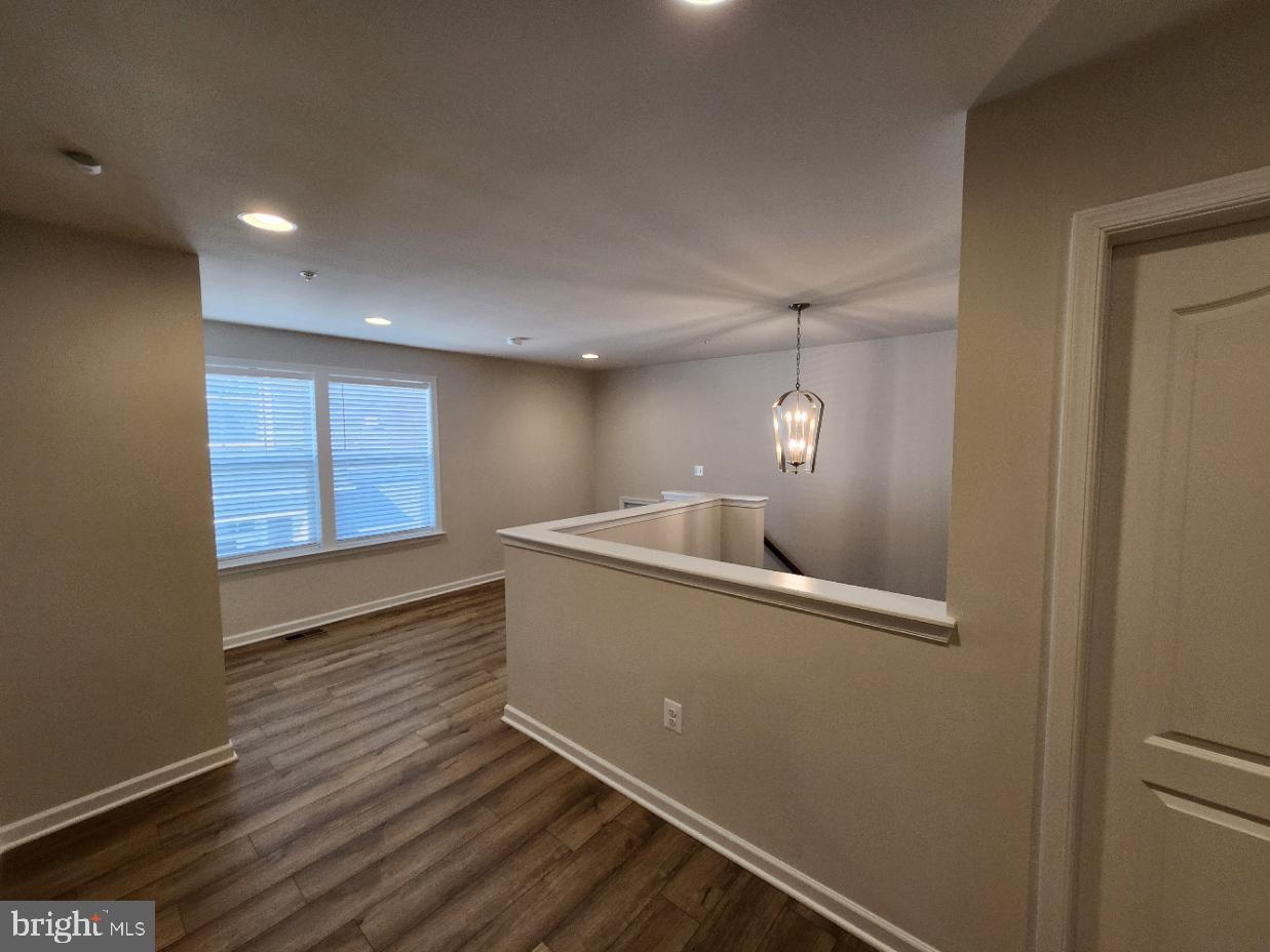 THE VILLAGE AT CABIN BRANCH - Residential Lease