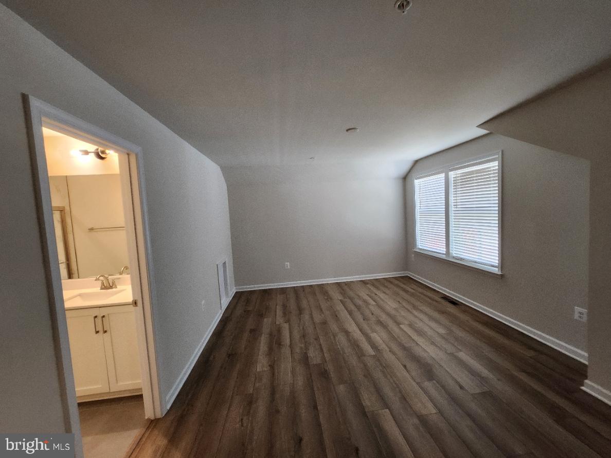 THE VILLAGE AT CABIN BRANCH - Residential Lease