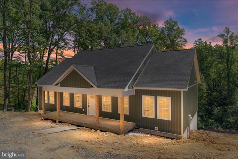 Homes For Sale - 3608 Howellsville Rd Lot 236<br/> FRONT ROYAL, VA 22630