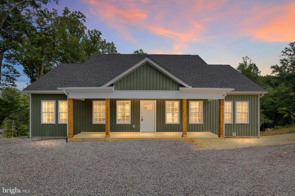 Photo of 3608 Howellsville Rd Lot 236, FRONT ROYAL, VA 22630 (MLS # VAWR2013756)