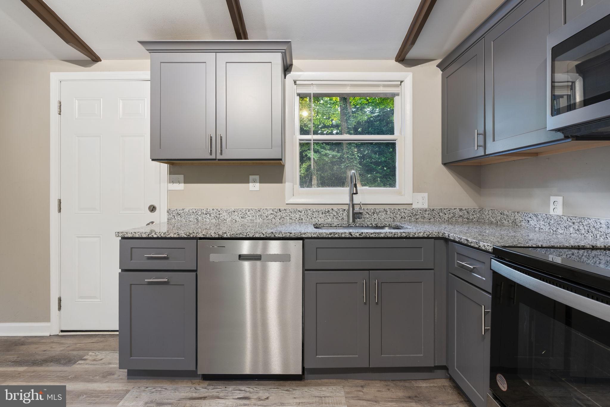 11585 TOMAHAWK TRL TRAIL
