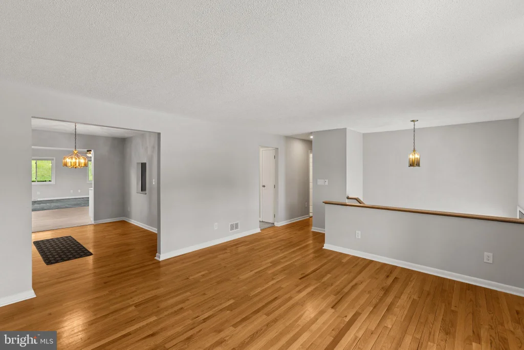 Additional image 5 of 8006 Woodhaven Court, Baltimore, MD 21237