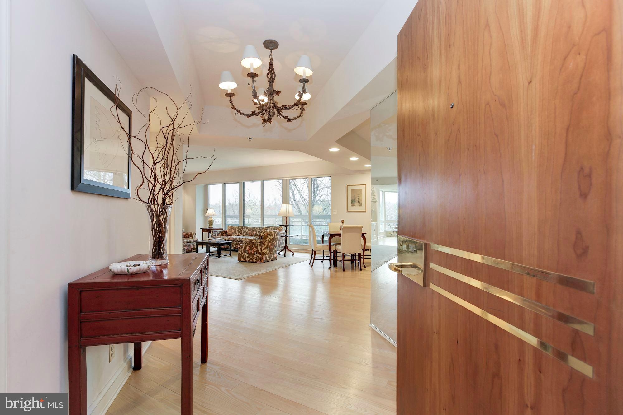 CHEVY CHASE - Residential