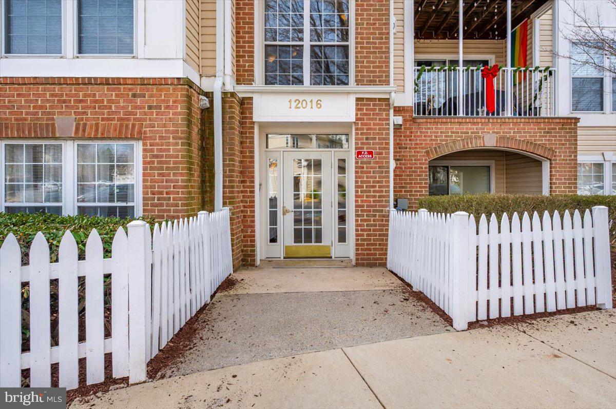 AMBER RIDGE AT MILESTONE - Residential